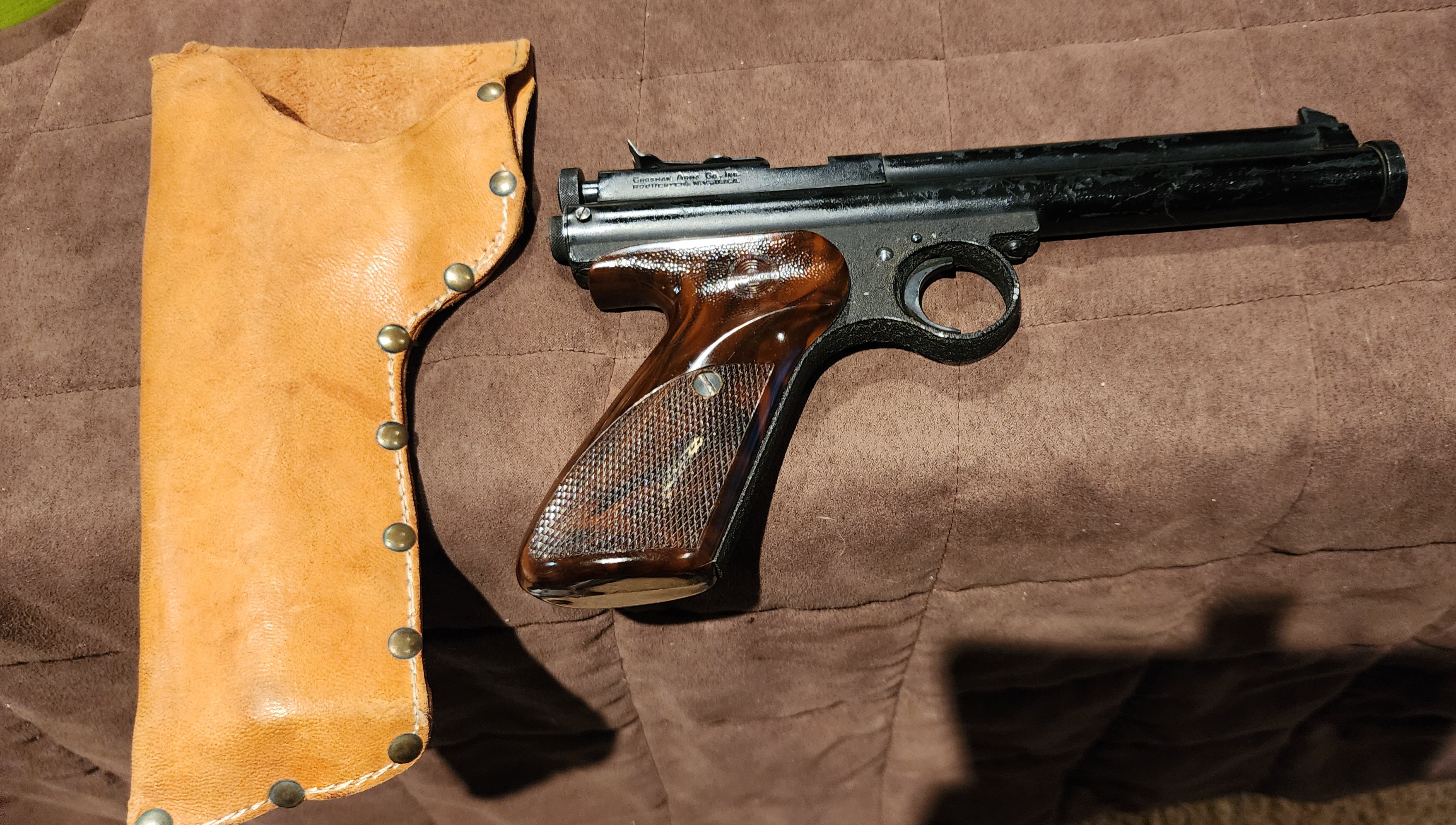 Crossman 22 model 116 air pistol from 1953 - 4 - 1753239215427_1000017913