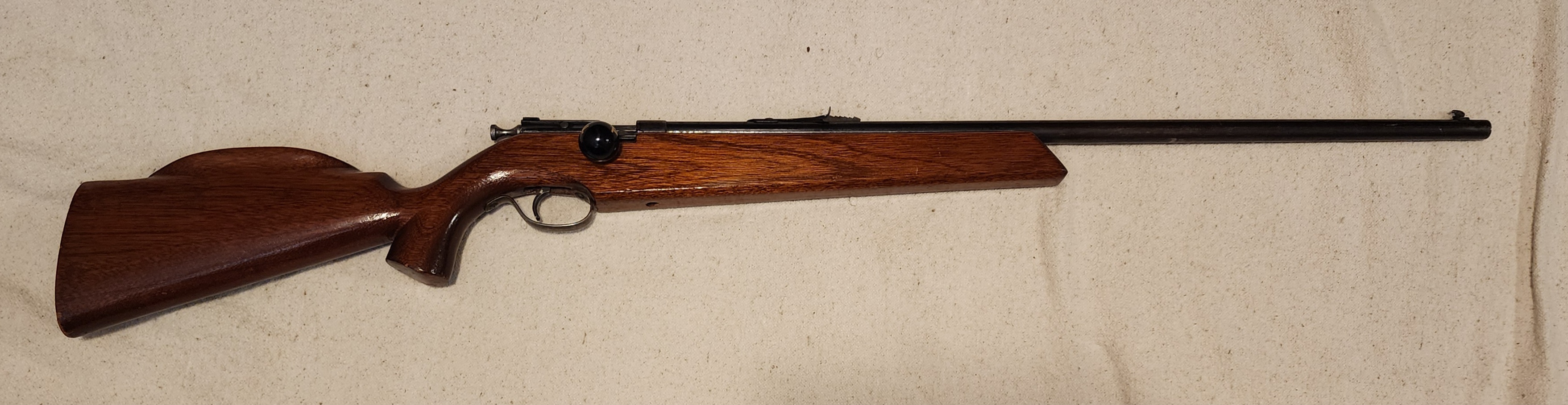 Photo of Cooey model 82 .22 single shot
