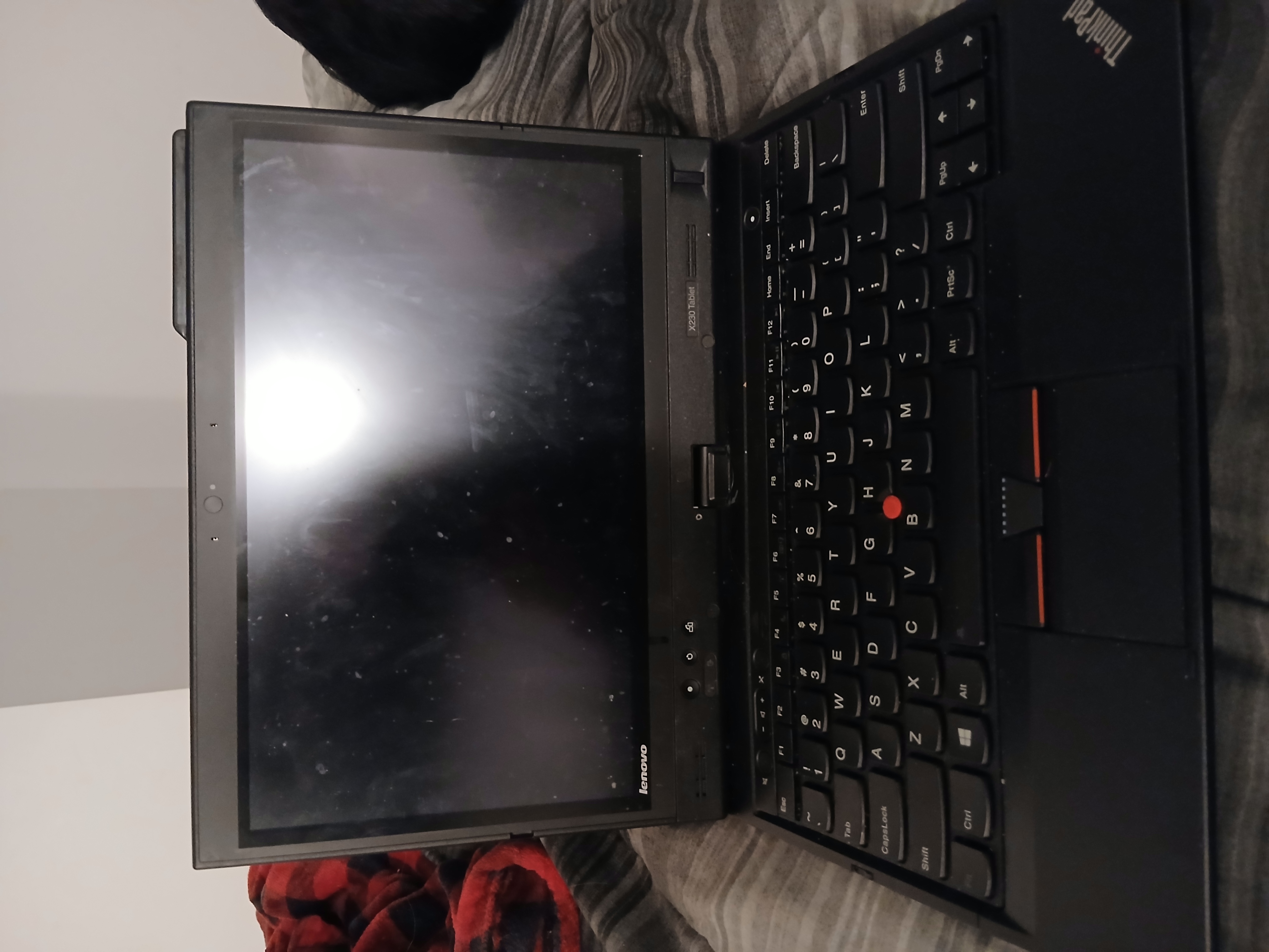 Photo of Lenovo Thinkpad x230 tablet
