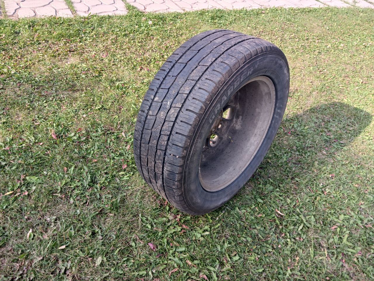 Next to new all season tires with rims - 8 - 1754425805980_photo_2025-08-05_14-26-10