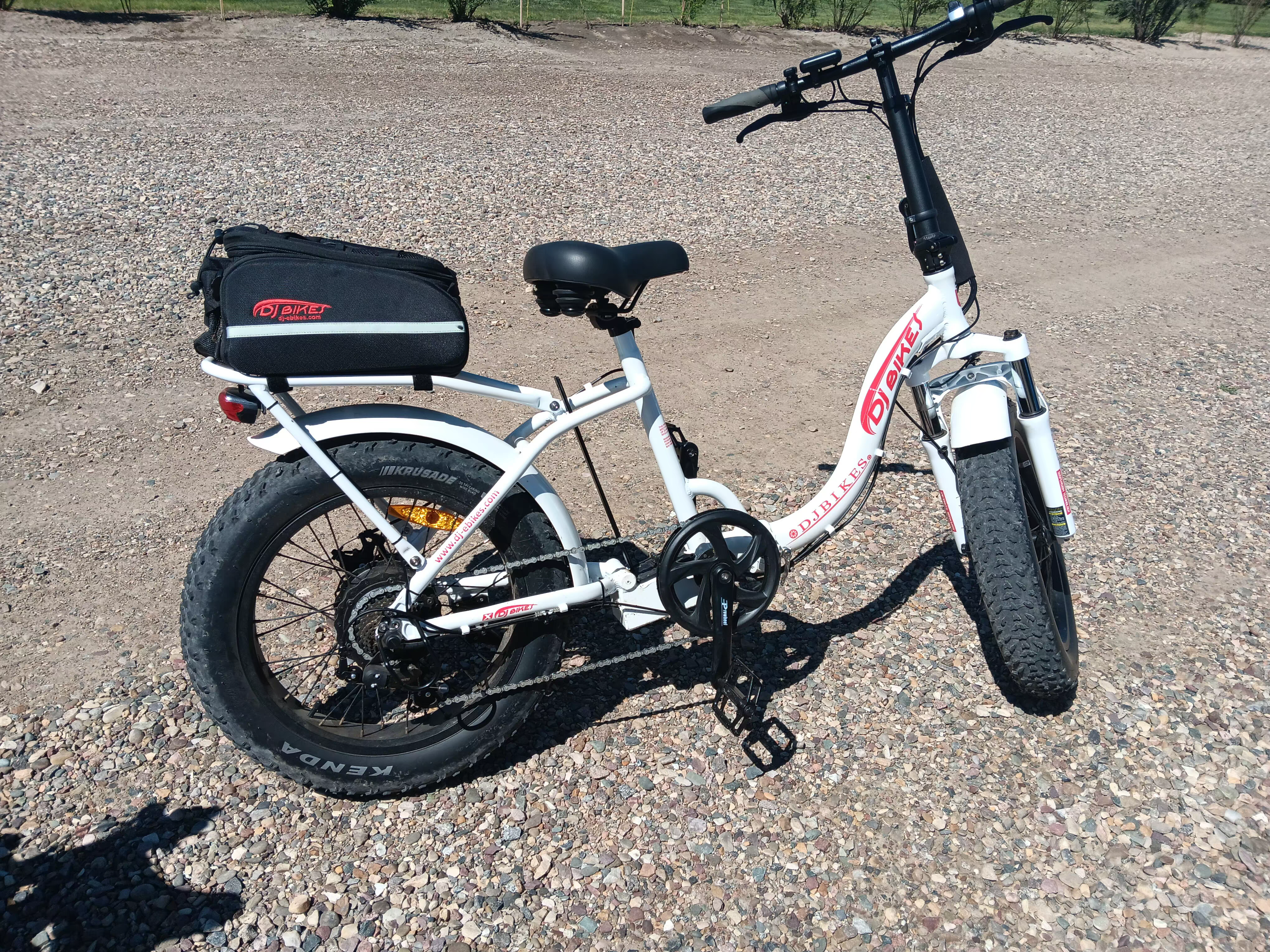 Photo of DJ Folding Fat tire Elec Bike