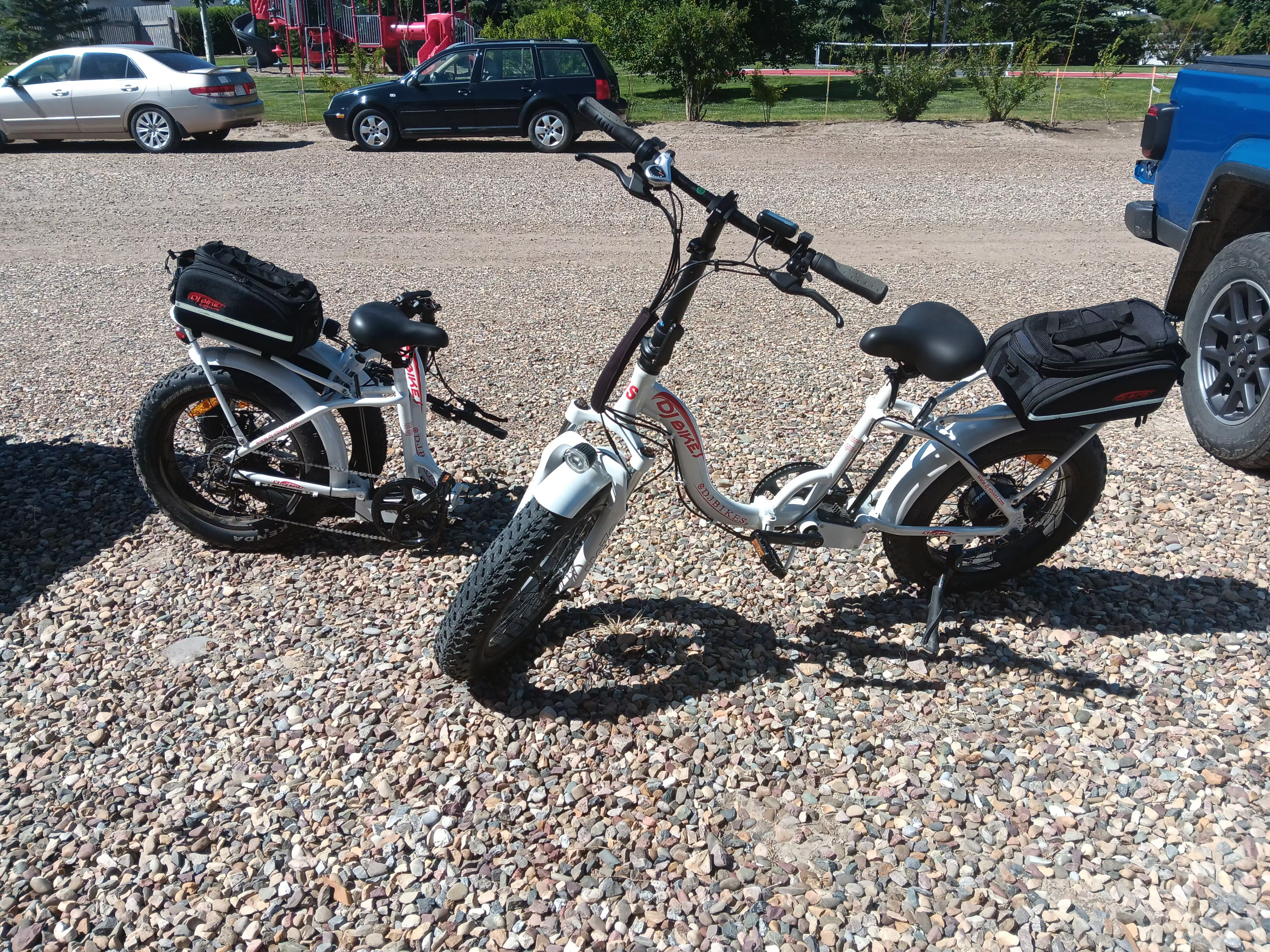 Photo of DJ Folding Fat tire Elec Bike