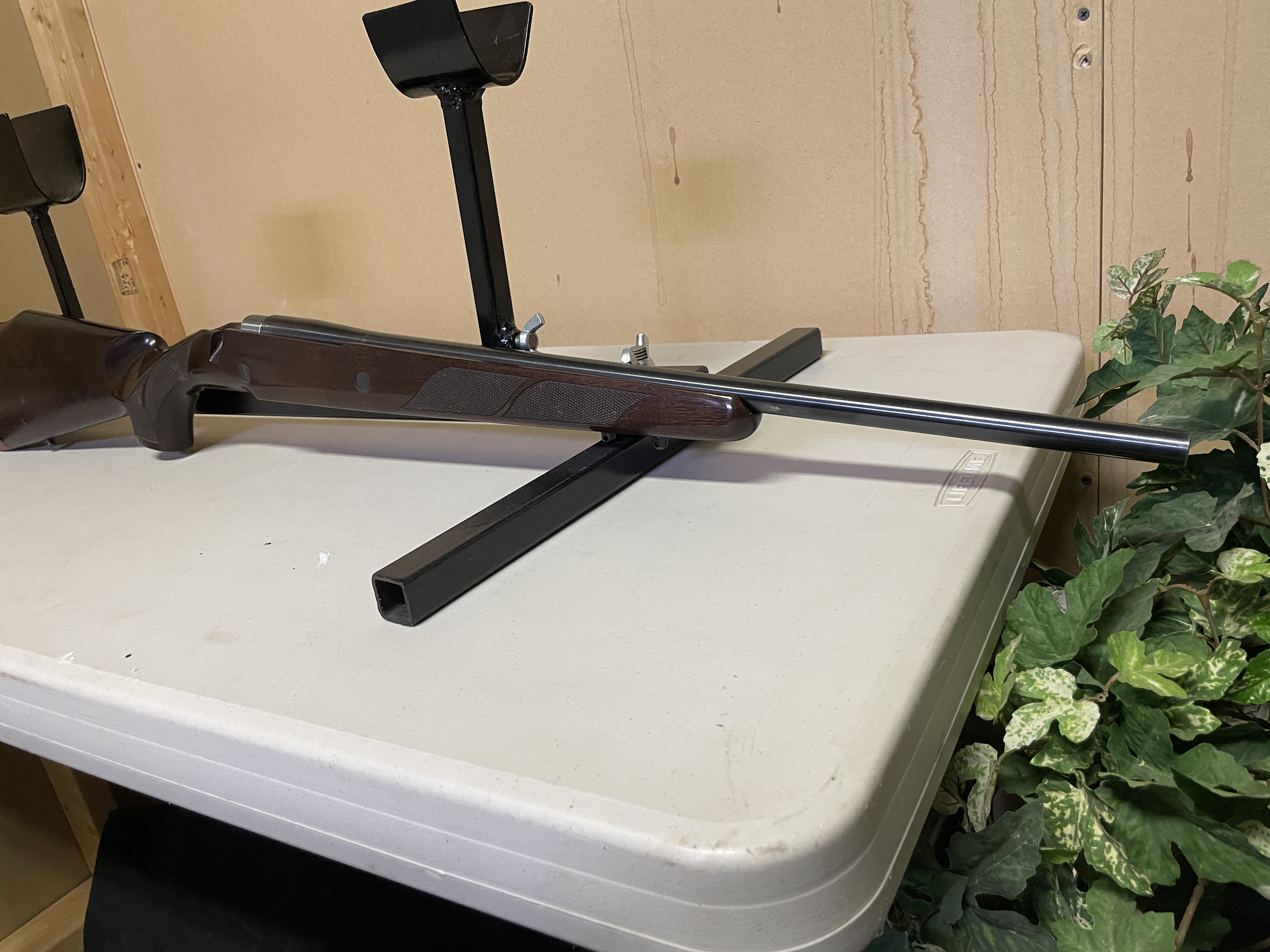 Photo of Wood stock and barrel for a Sako 300 Win mag