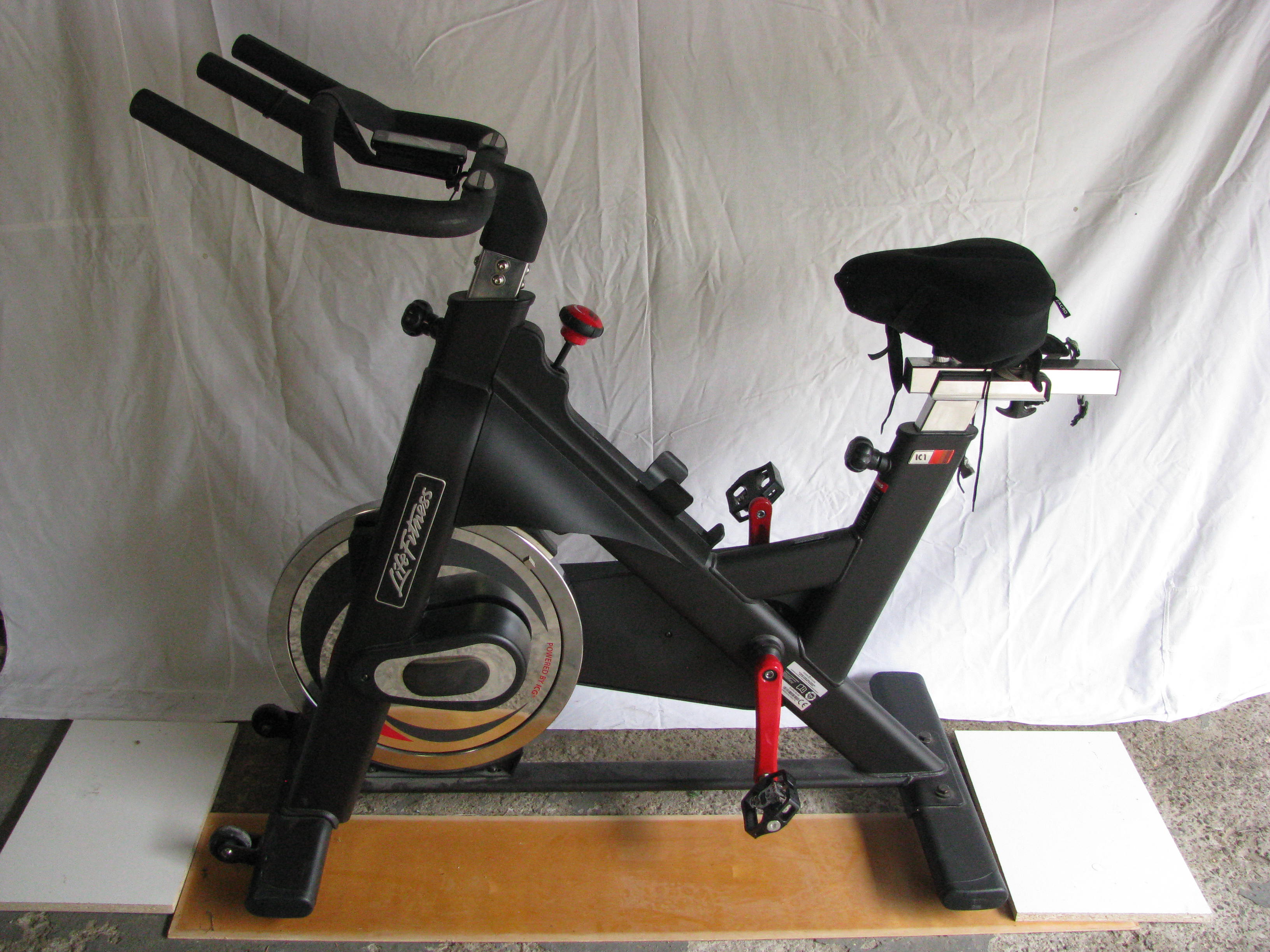 Photo of Life fitness exercise bike