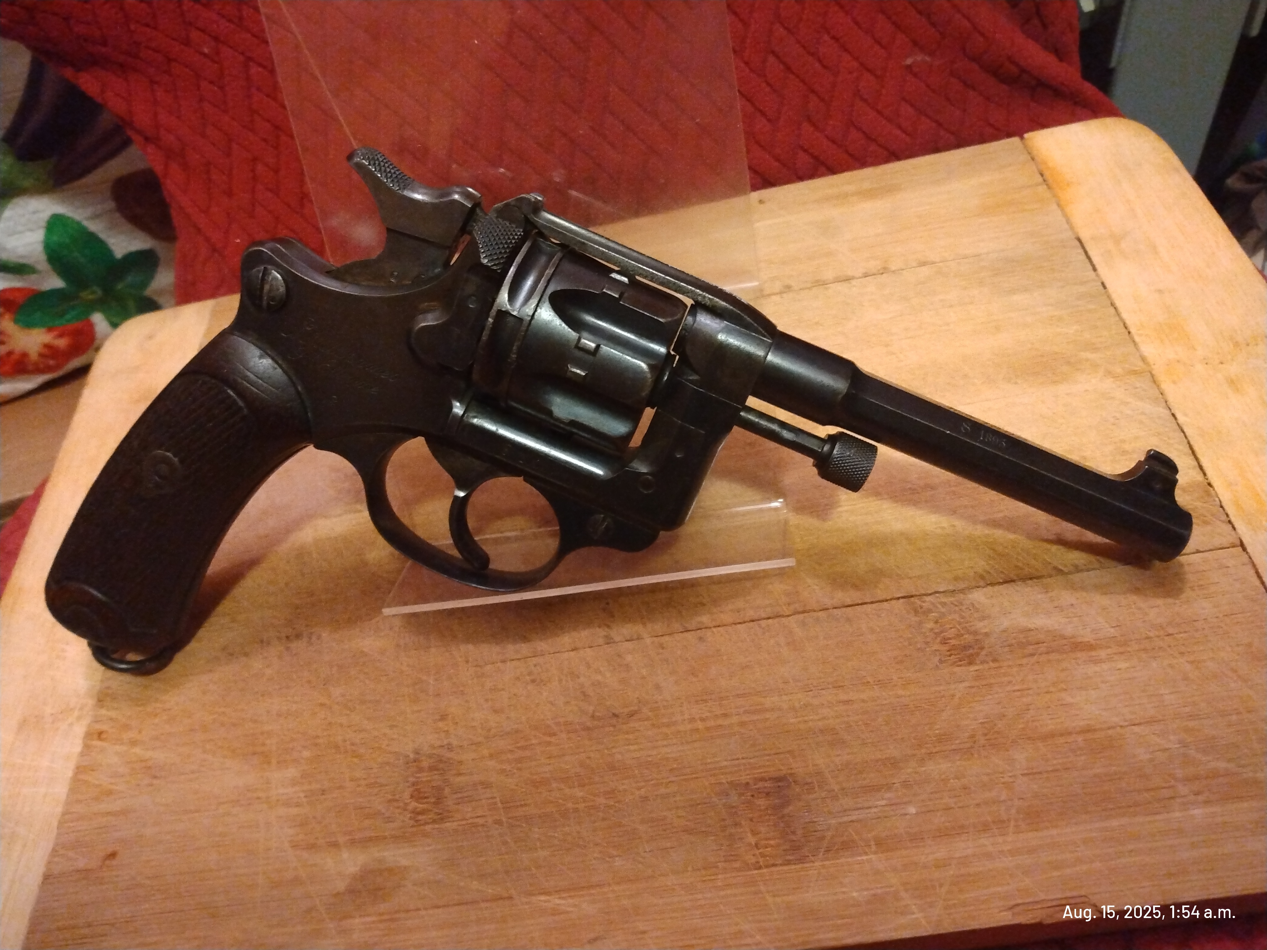 French 1892 Service Revolver, 8mm, Antique Status  - 6 - 1755239639163_IMG_20250815_015441048