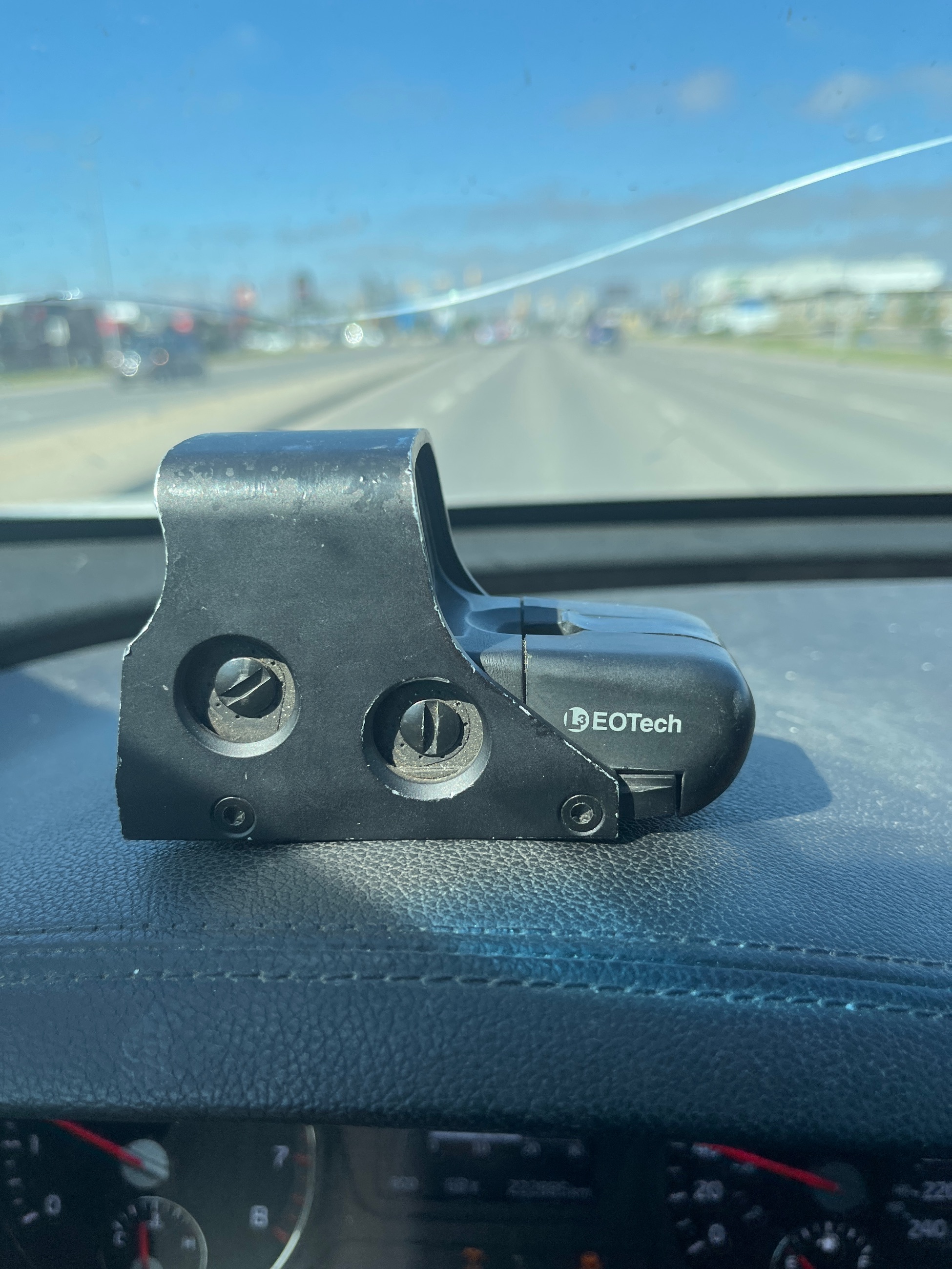 Photo of L3 Eotech red dot/ holographic sight