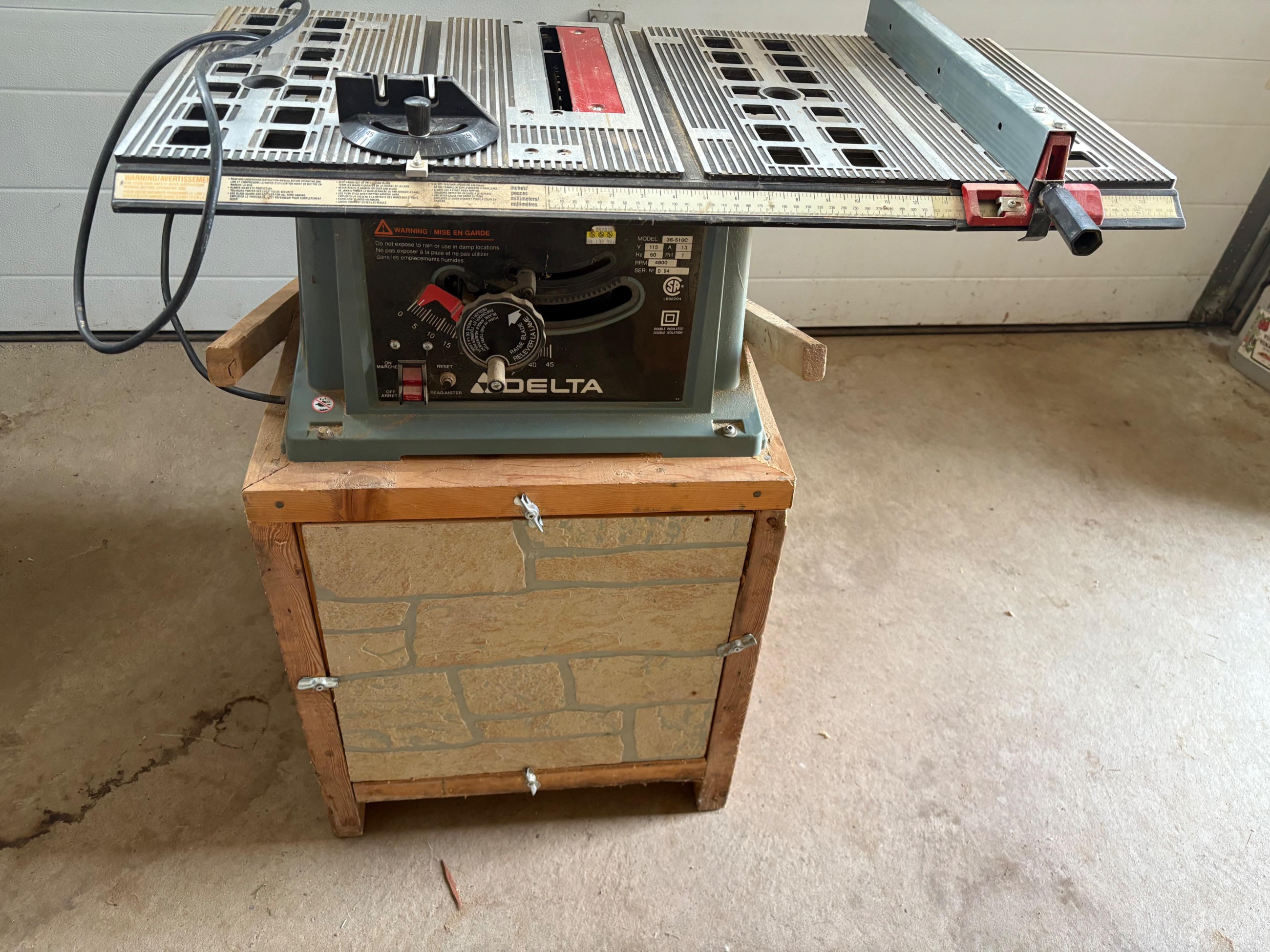 Photo of Delta 10” Table Saw