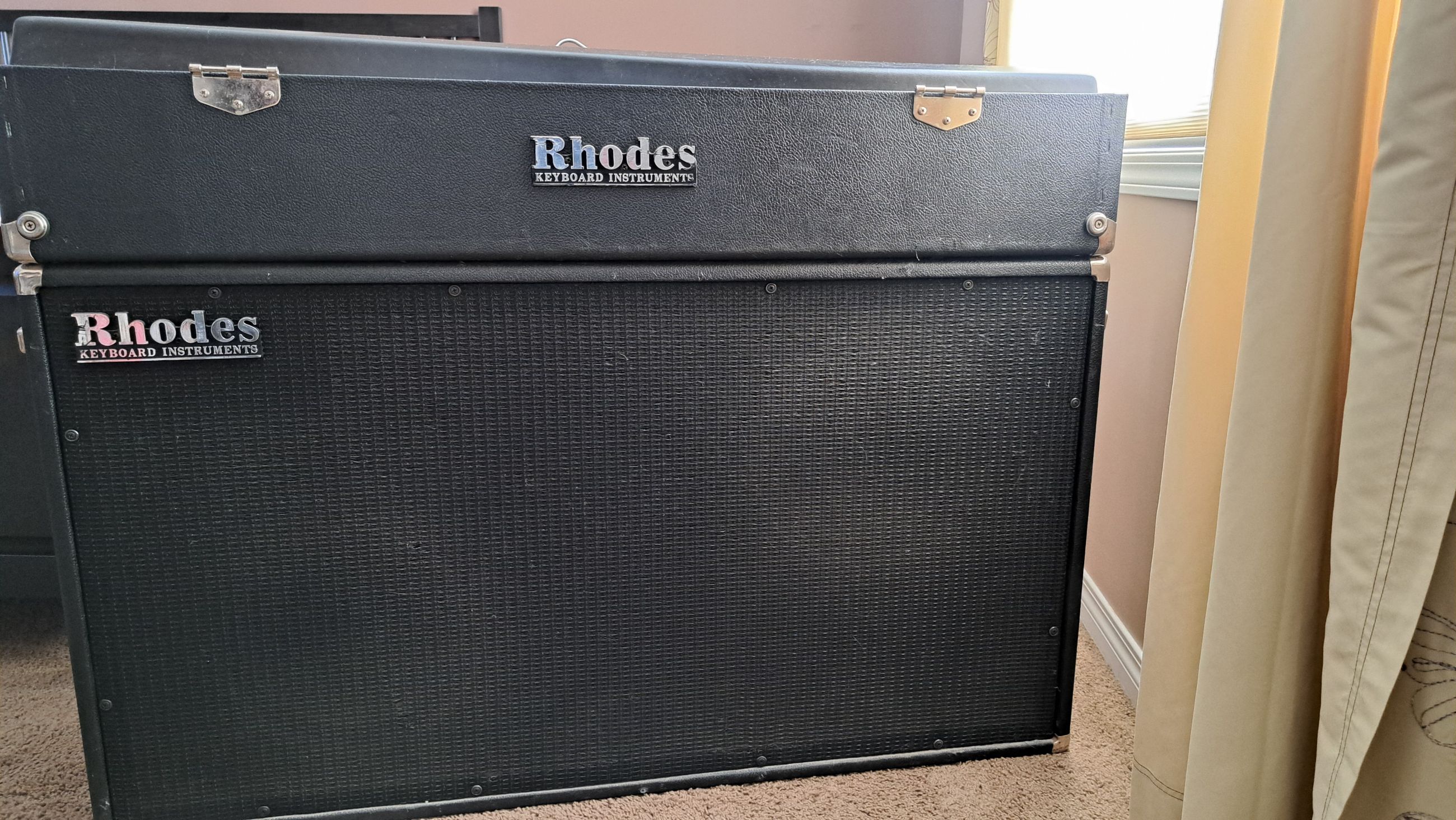 Photo of Rhodes Suitcase Piano 73-Key Electric Piano 1979