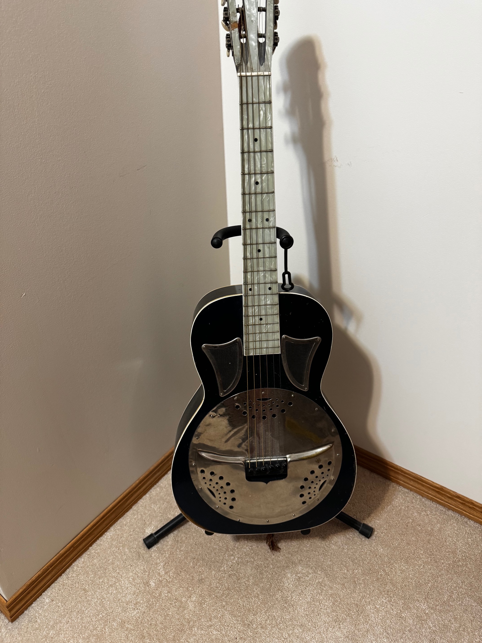 Photo of Vintage dobro guitar 