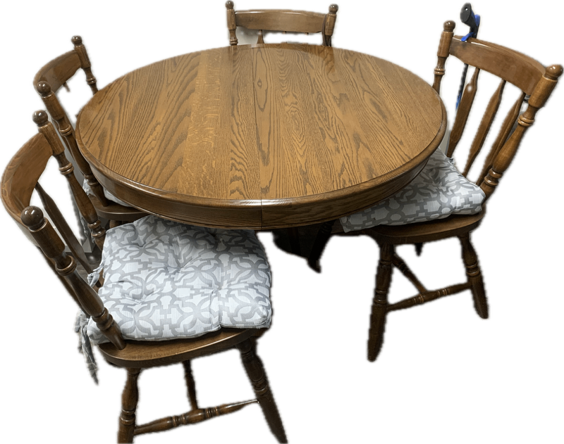 Photo of Oak Pedastal Table w/4 chairs