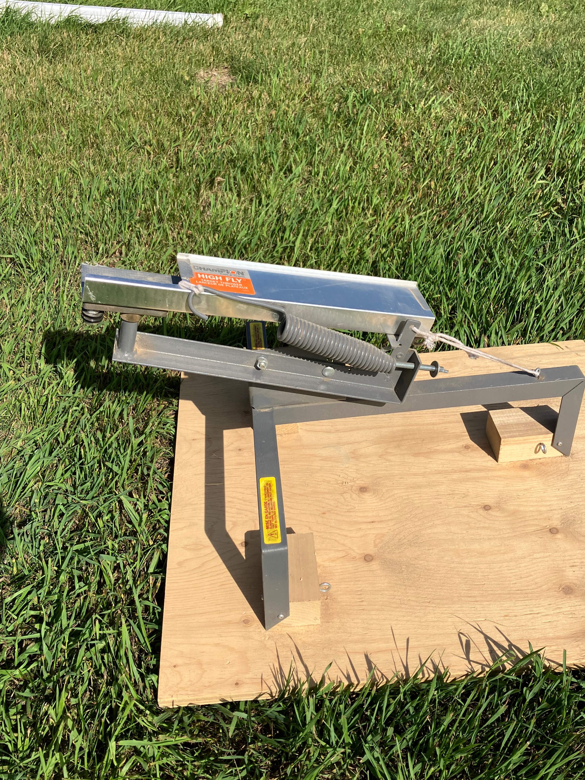 Photo of Skeet thrower