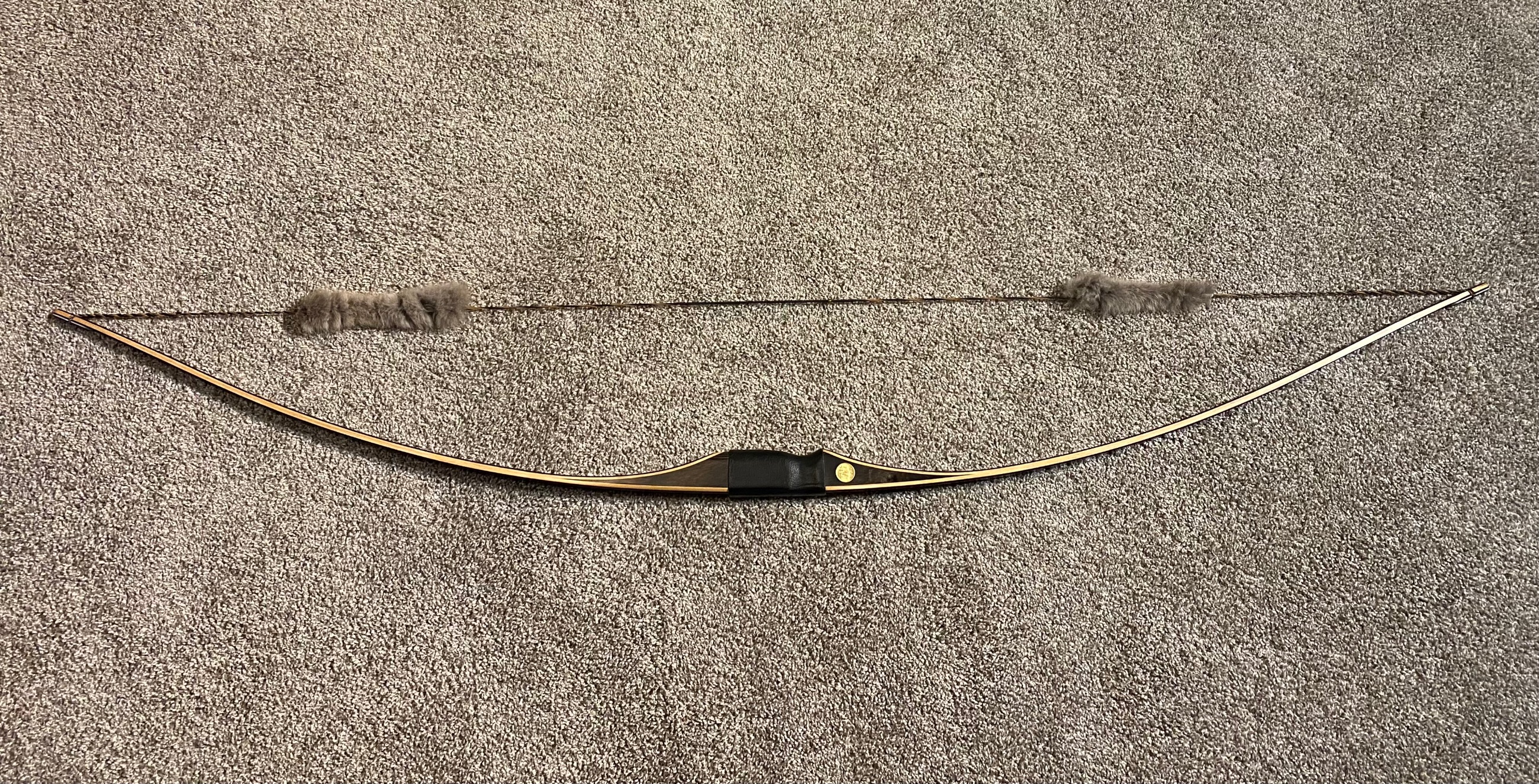 Photo of Montana Bear Long Bow With Real Fur Quiver