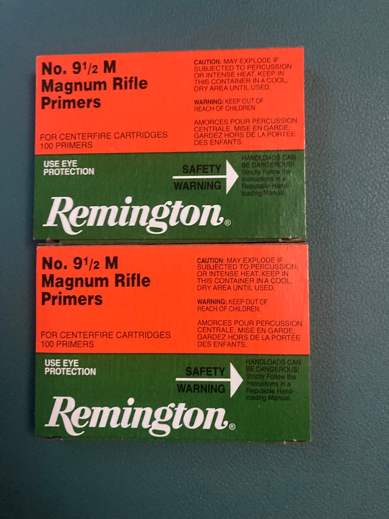Photo of .277 Bullets and Magnum Primers 
