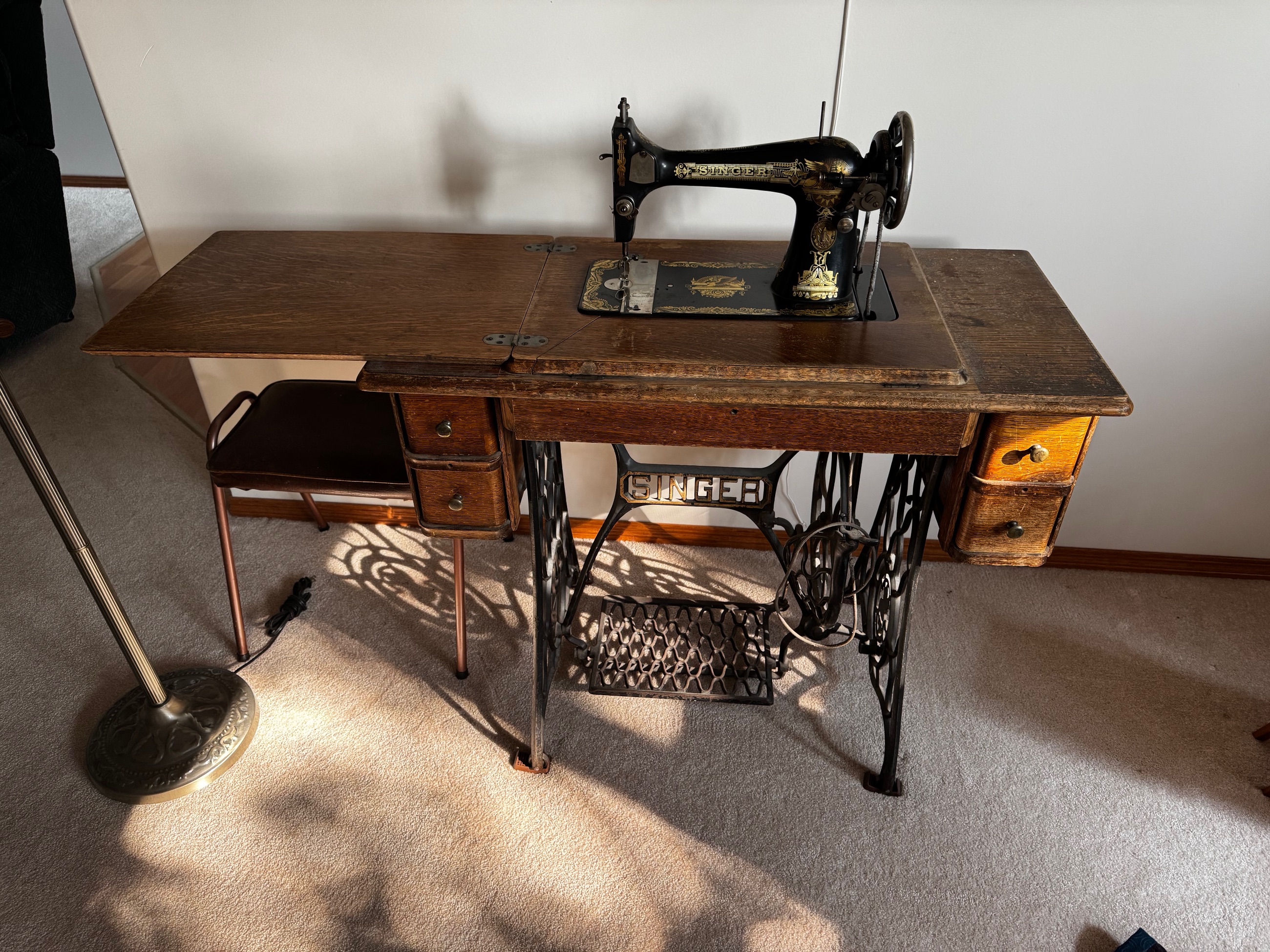 Photo of Singer Treadle