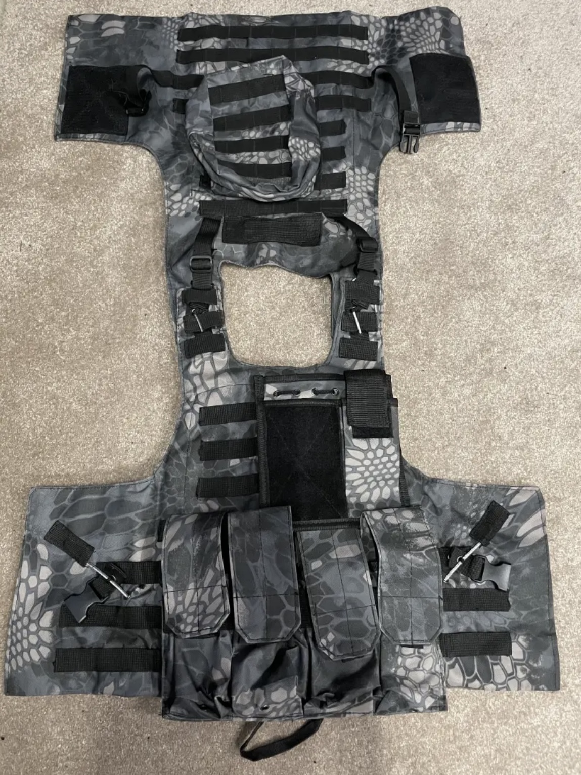 Photo of Airsoft - Paintball Vest $10