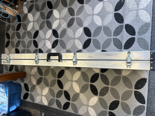 Photo of Aluminum Gun Safe/Case, lockable. 