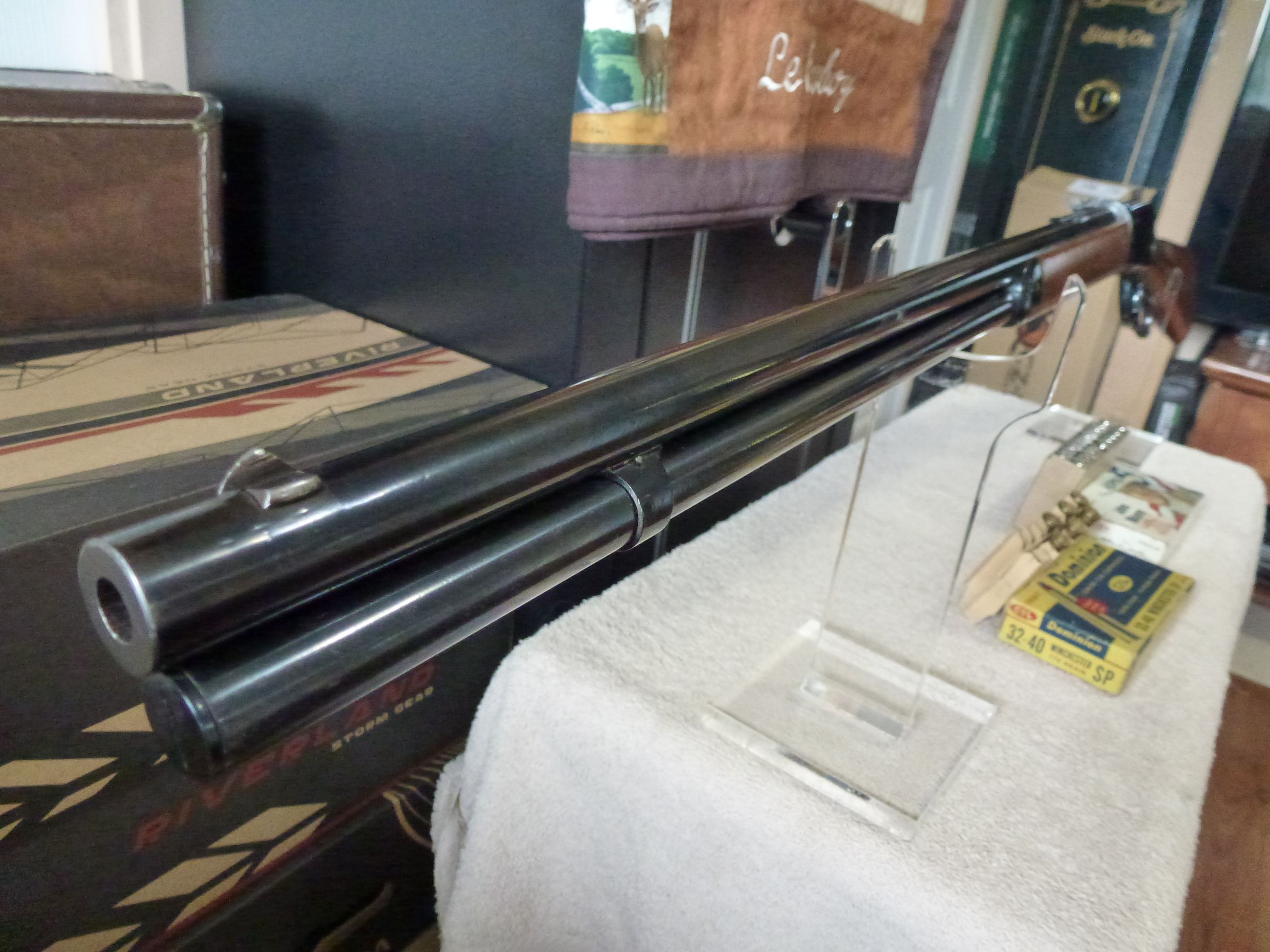 ***FREE SHIPPING***WINCHESTER Mod. 1894 .32-40 WCF***WITH 25 ROUNDS FREE JOHN WAYNE BOX*** - 5 - 1758215930575_P1040730