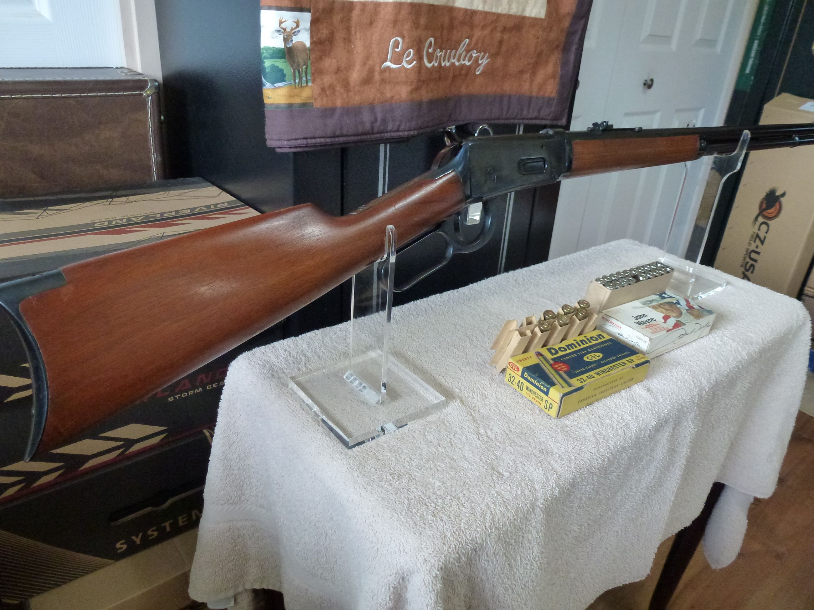 ***FREE SHIPPING***WINCHESTER Mod. 1894 .32-40 WCF***WITH 25 ROUNDS FREE JOHN WAYNE BOX*** - 2 - 1758215931429_P1040726