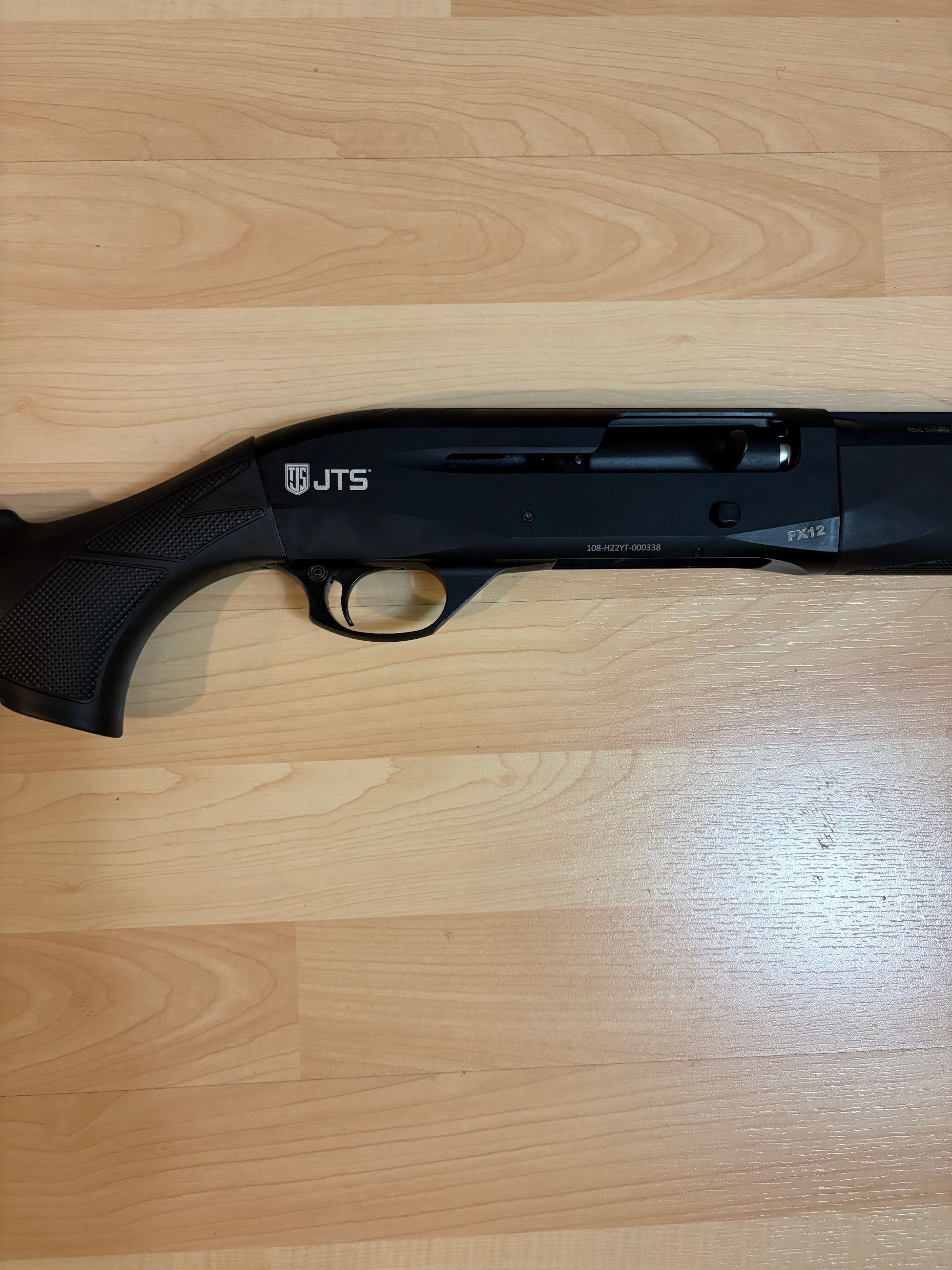 Photo of JFT 12 Gage S/Auto Shotgun with 28 inch barrel