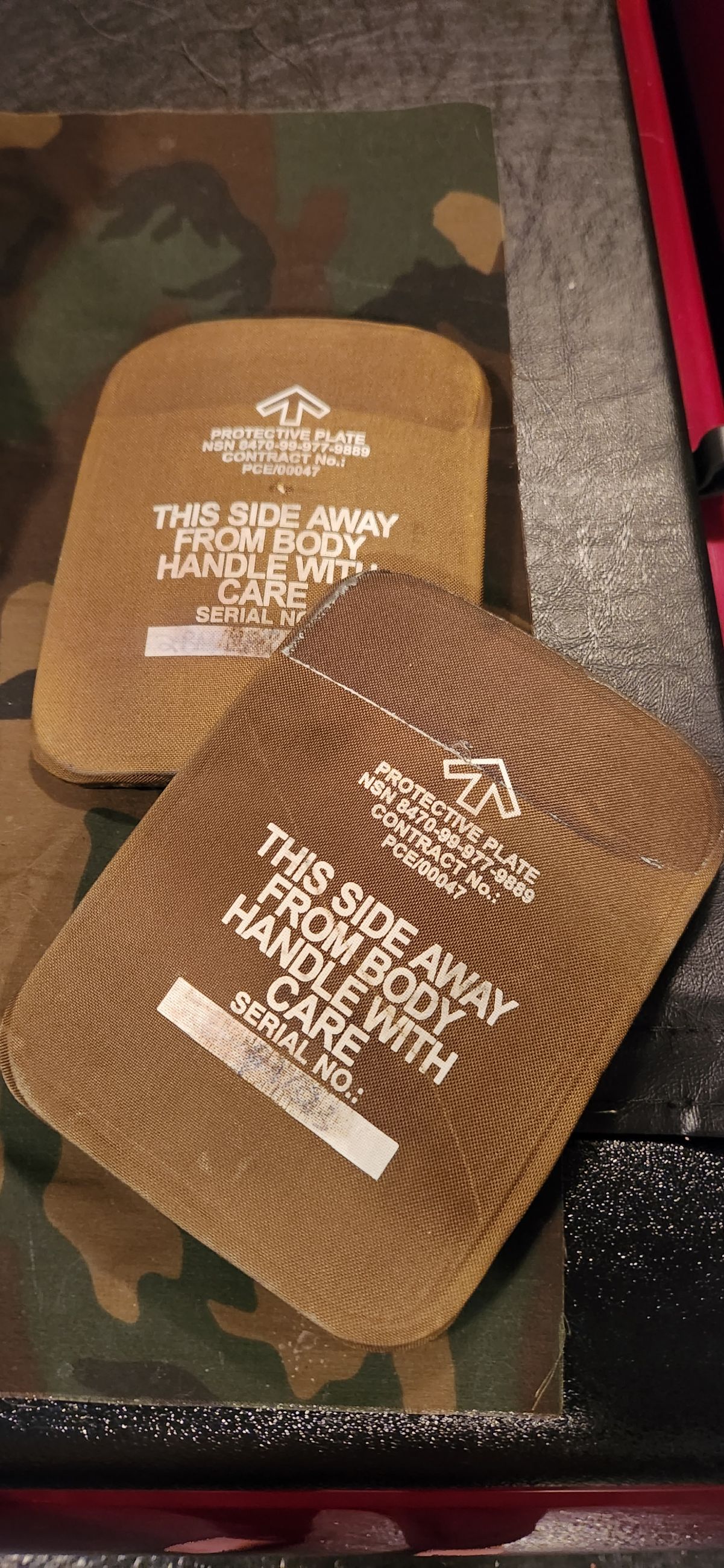 Photo of Level 4 plates, side plates, carrier