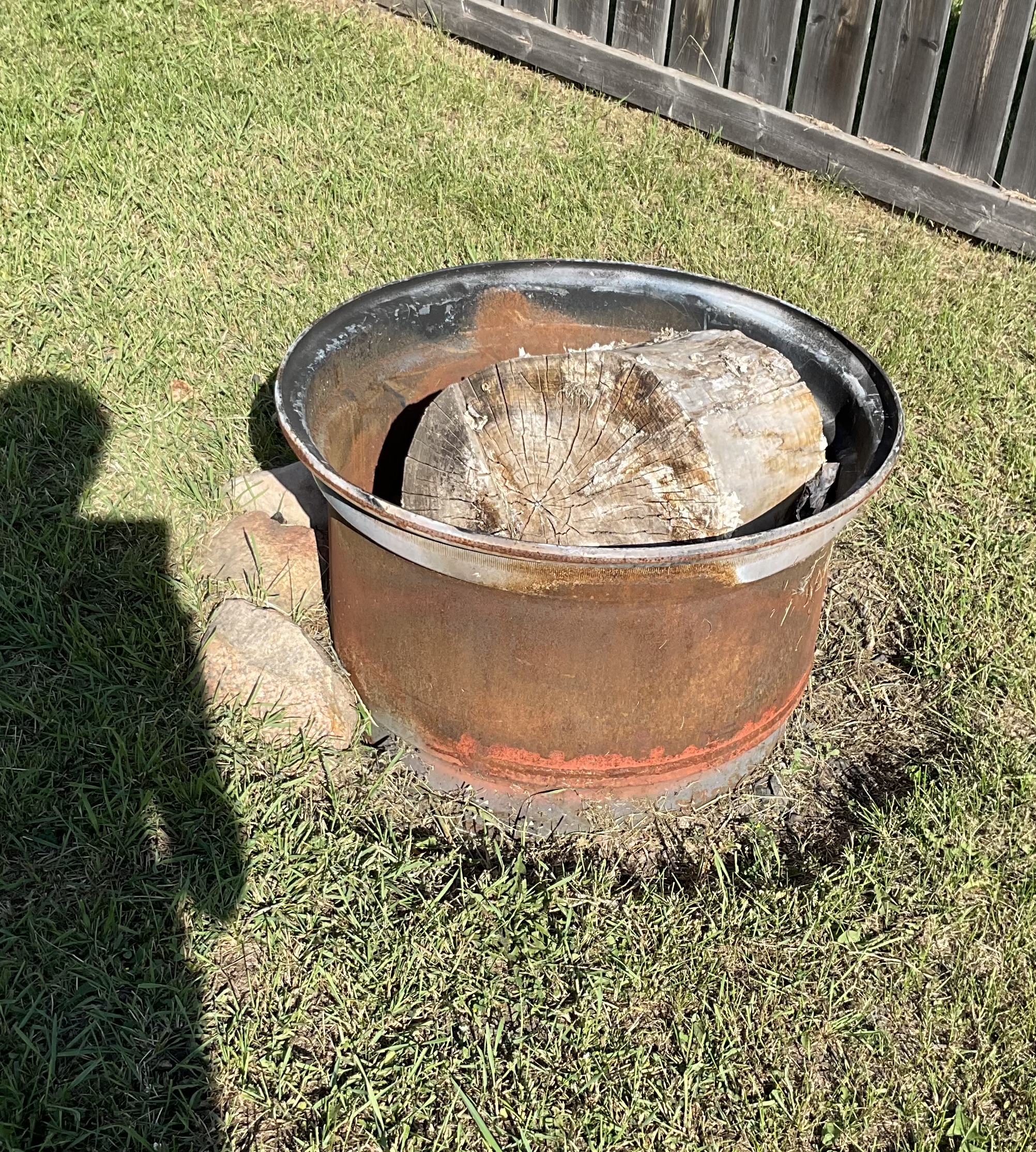Photo of Fire Pit. FREE