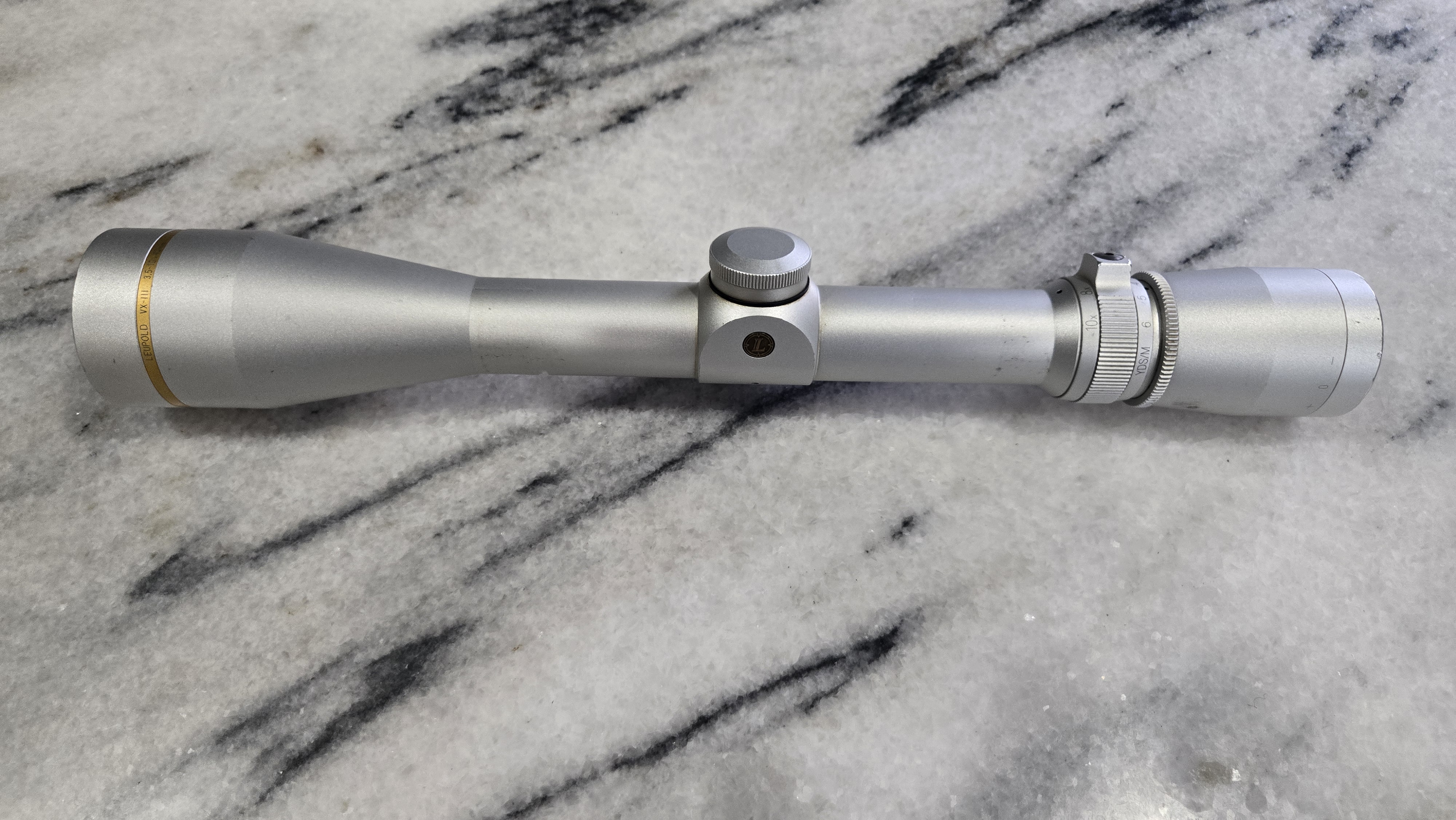 Photo of Leupold Silver leupold varix iii 2.5-8×36 duplex reticle