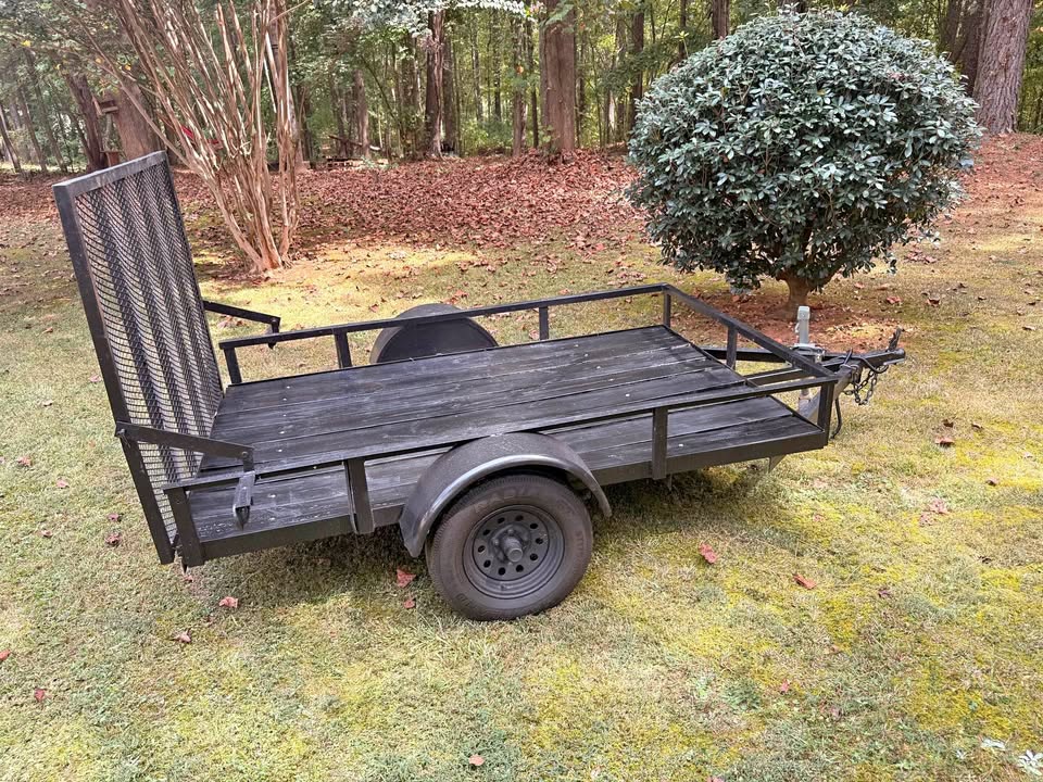 Photo of 2016 Hooper utility