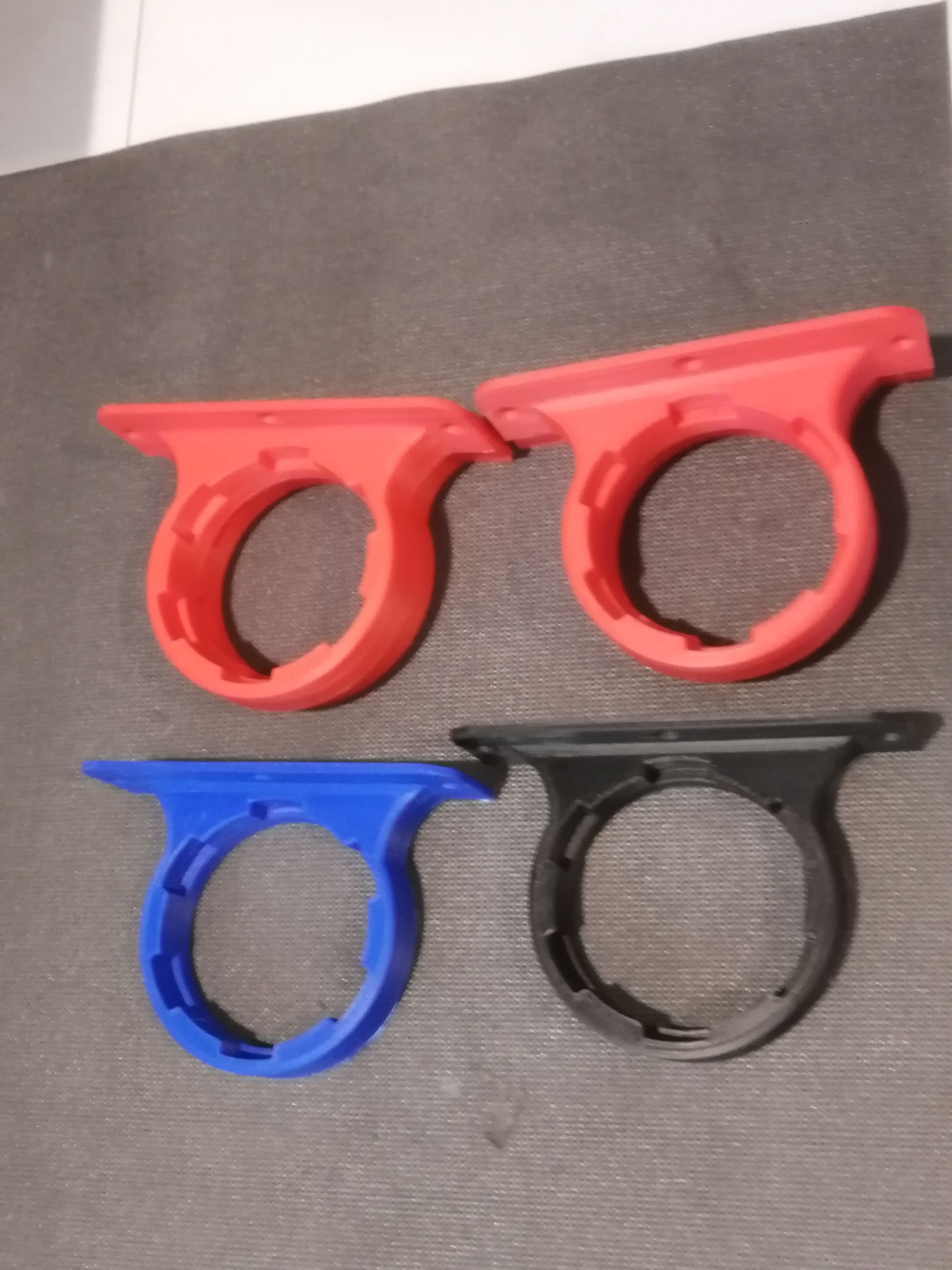 🧰 3D Printed Lee Pro 3-hole Turret Wall Mount Rack - 3 - 1759945513958_IMG_20251008_101010