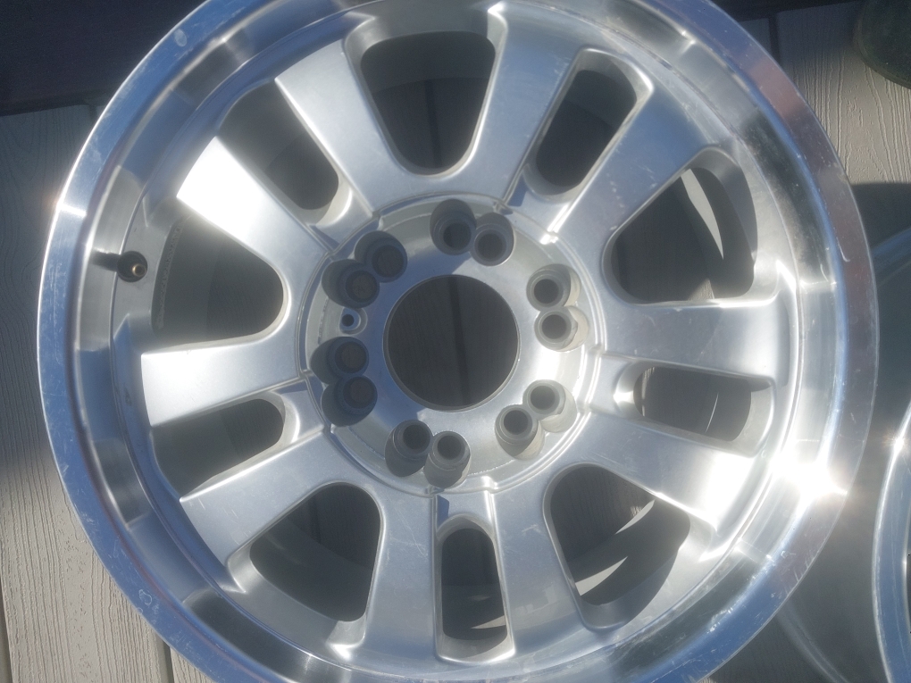 Photo of 16" and 17" rims for sale