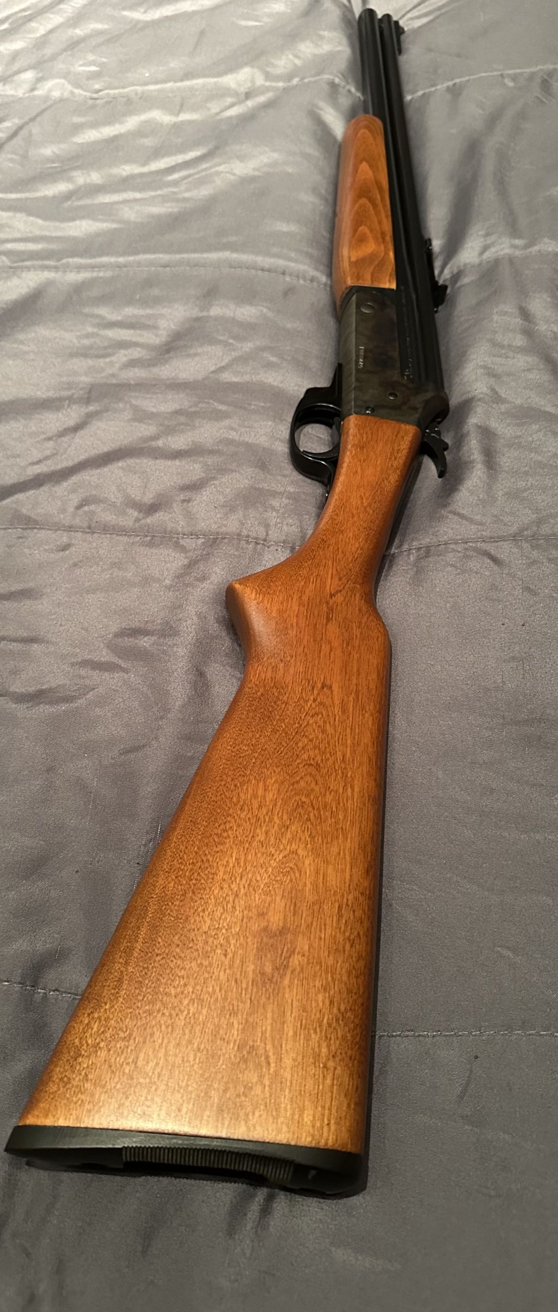 savage 24c comes with original yellow case 22lr 20ga mint - 3 - 1760317784486_thumbnail_IMG_4350