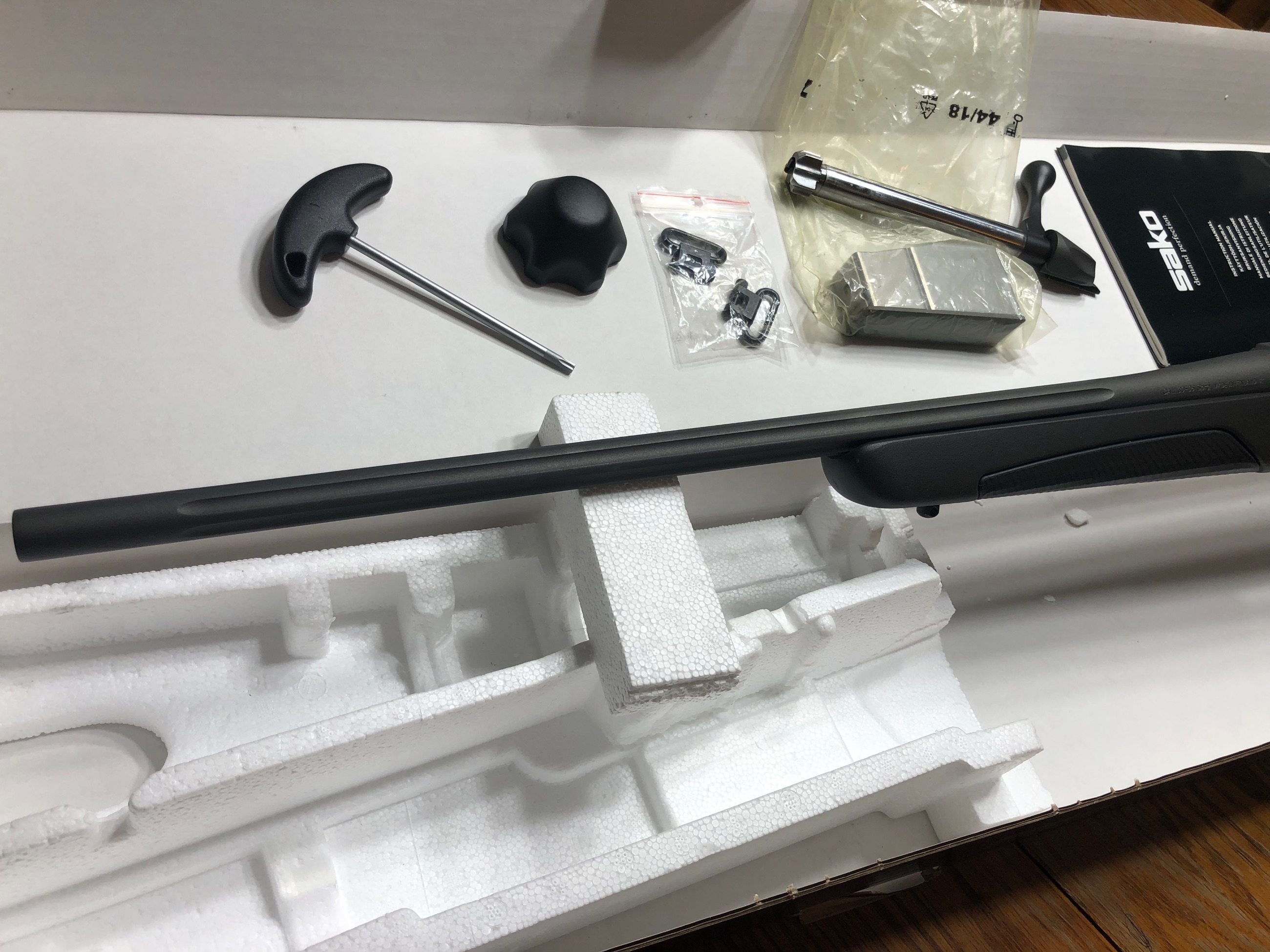 NEW! Sako 85 Finnlight II Rifle, 30-06 SPRG, 22.4", Cerakote Tungsten, Stainless Action - 4 - 1760382750364_IMG_9725