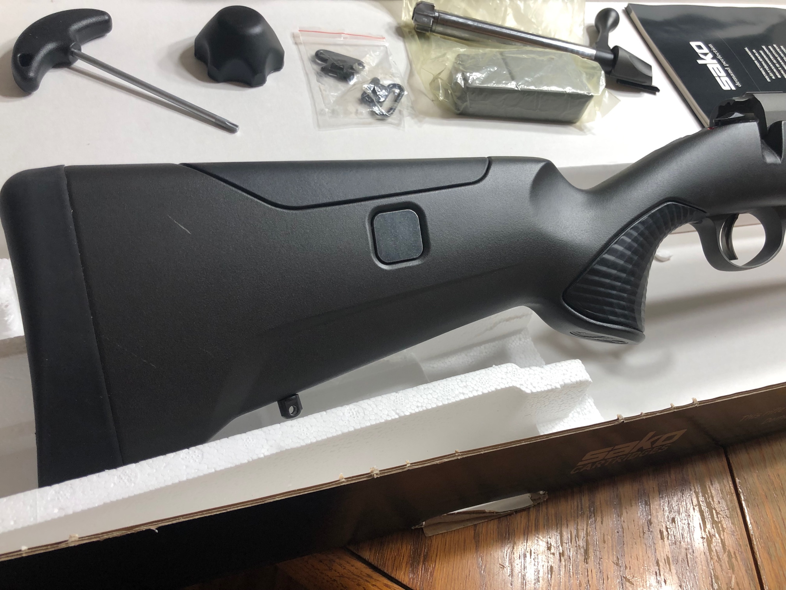 NEW! Sako 85 Finnlight II Rifle, 30-06 SPRG, 22.4", Cerakote Tungsten, Stainless Action - 6 - 1760382792106_IMG_9727