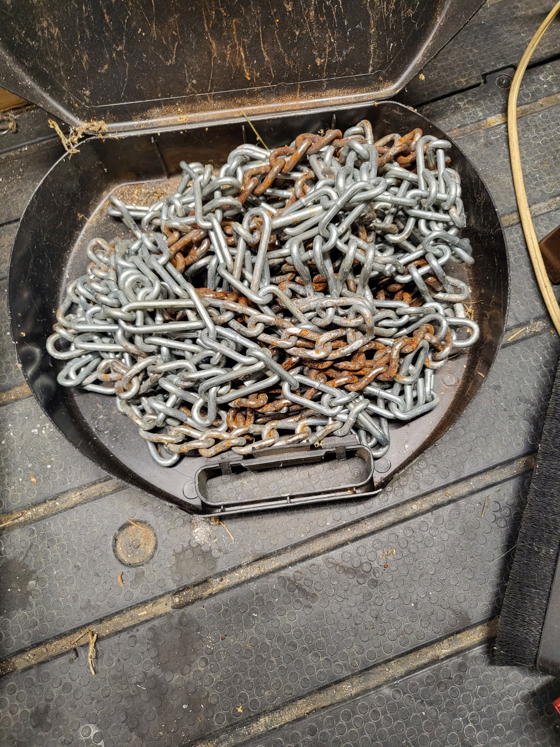 Photo of garden tractor tire chains