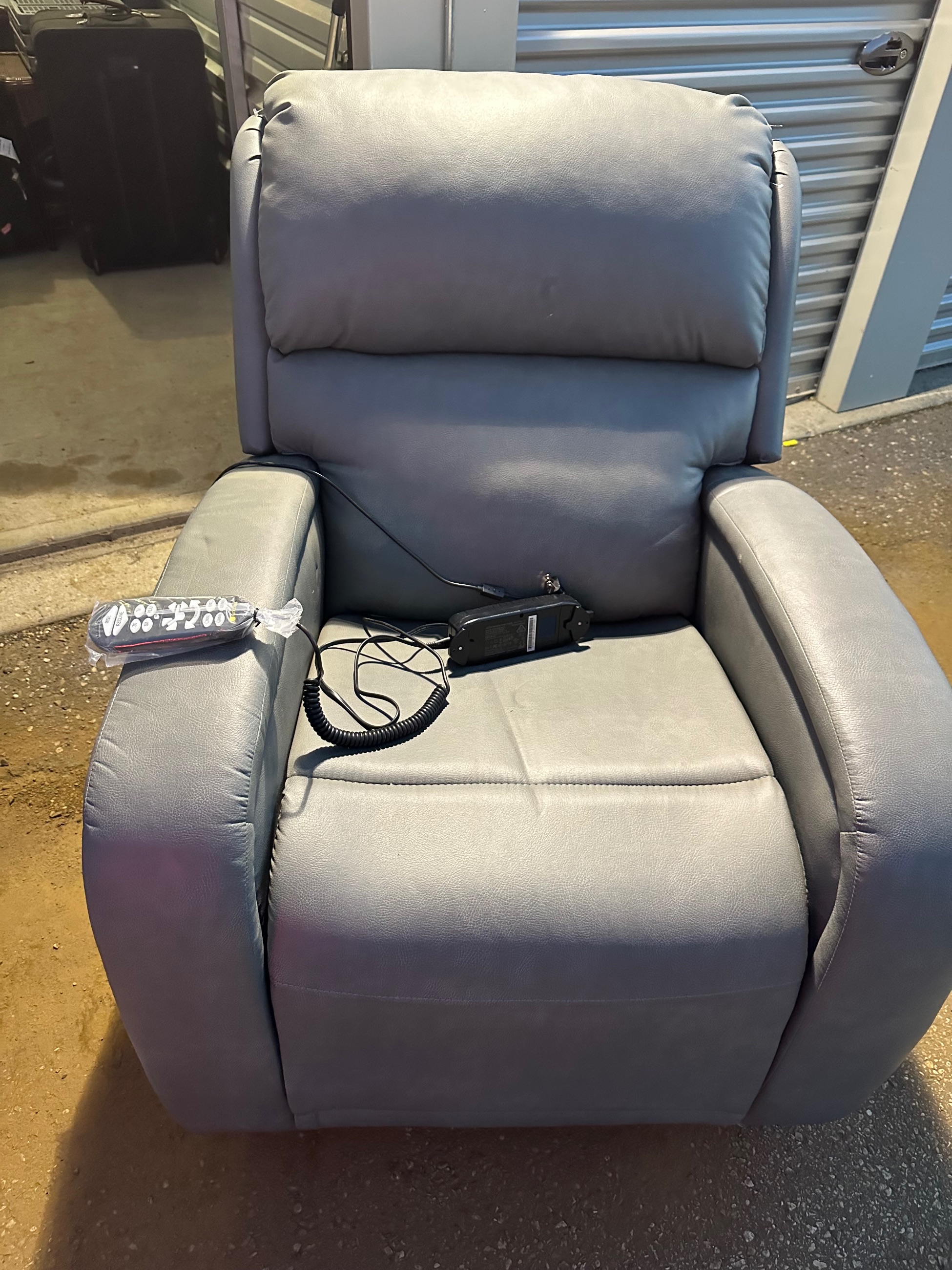 Photo of Power Lift and Reclining Chair