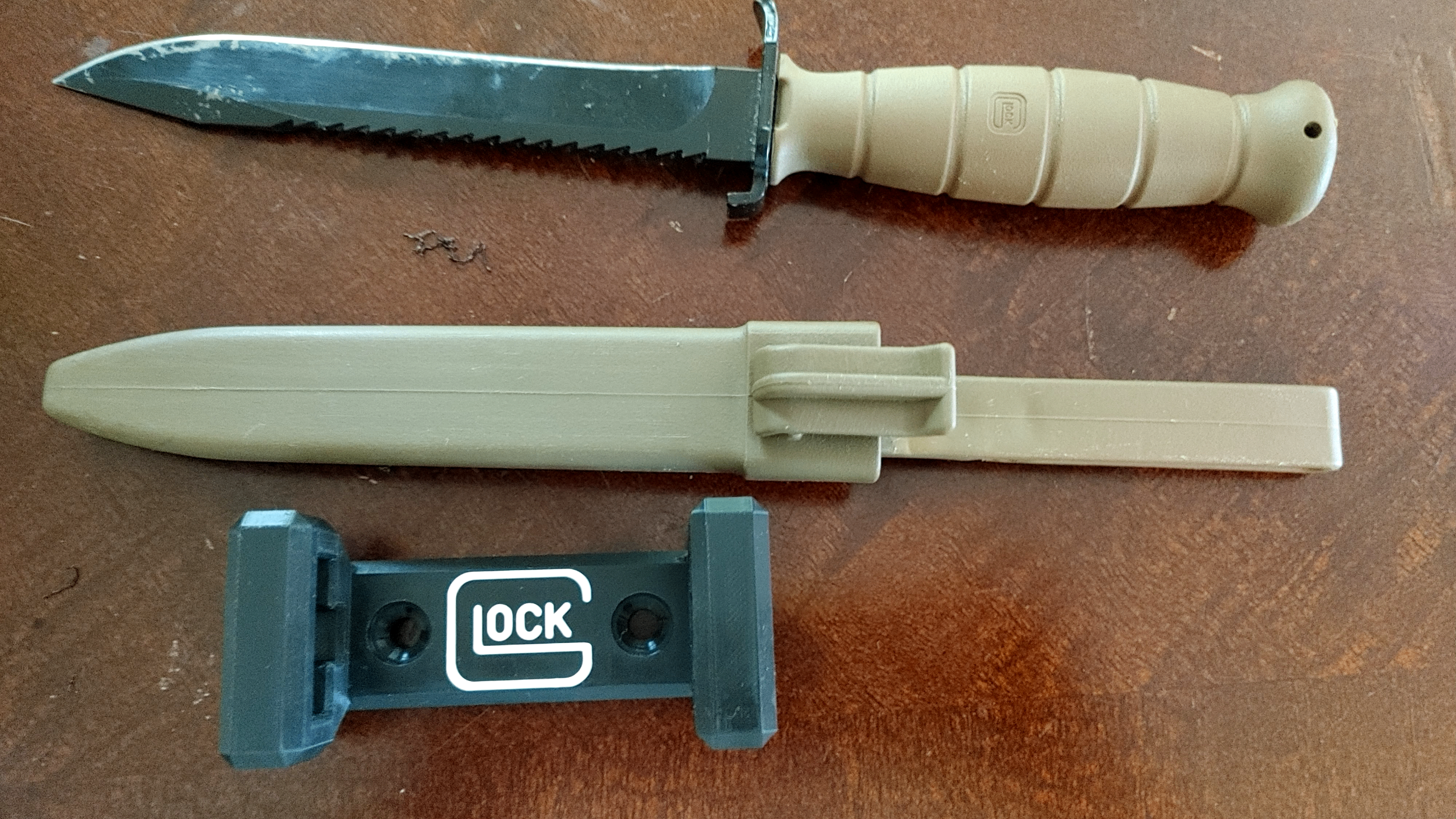 Photo of Glock knife holder