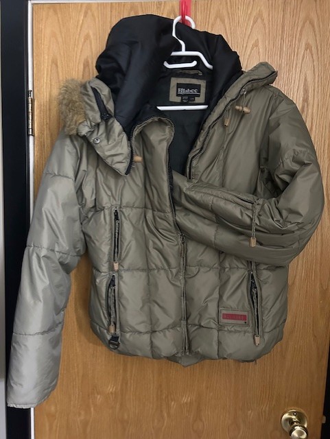 Photo of Girls Lrg Downfilled Winter Jacket