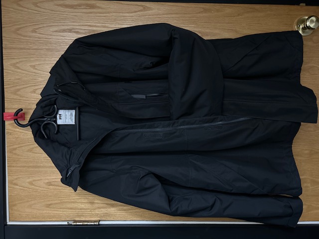 Photo of Men's XL Black Healy Hansen Winter Jacket