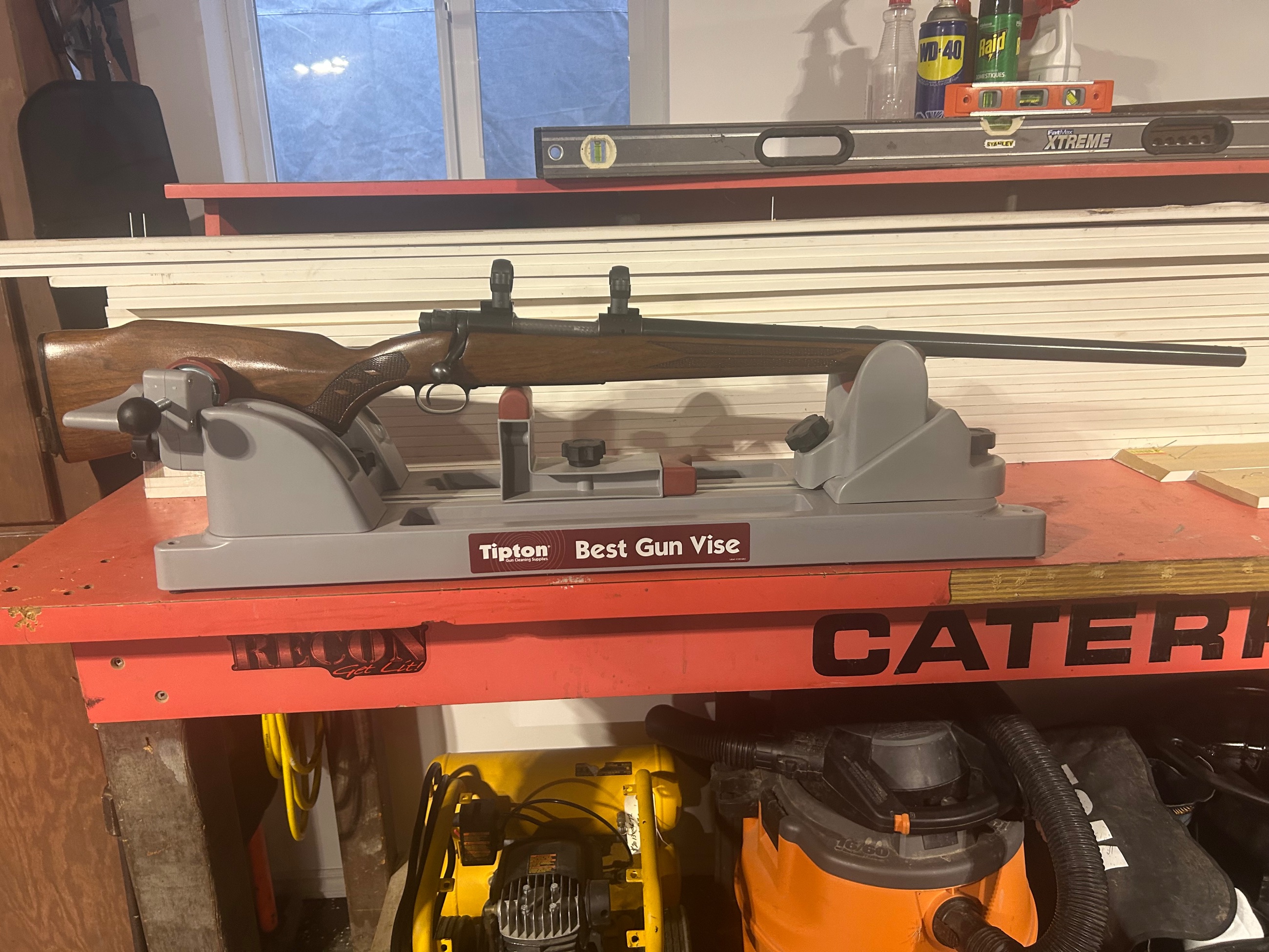 Photo of 243 Winchester. Winchester Model 70 Heavy Barrel