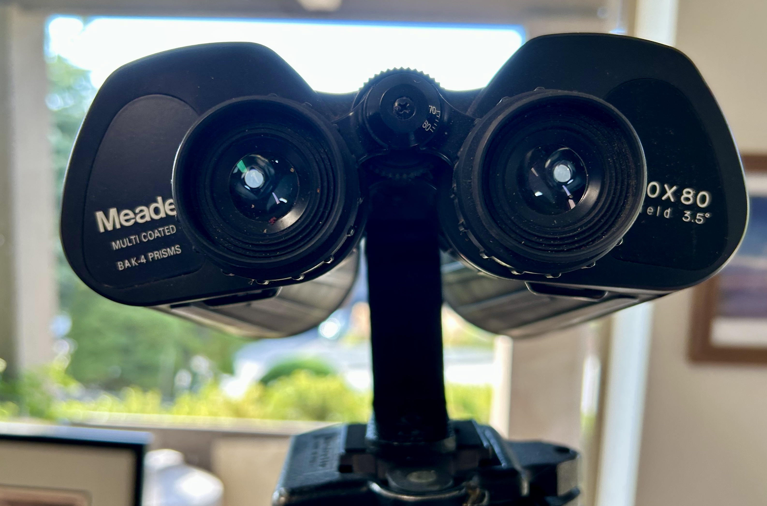 Photo of Meade 20 X 80 Binoculars 