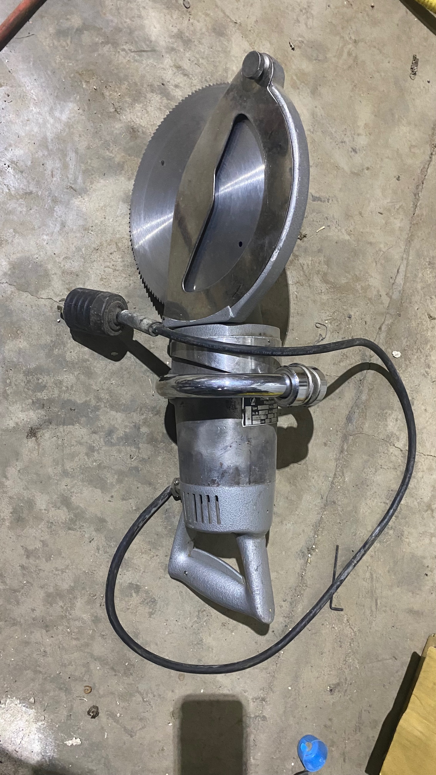 Photo of Splitting saw