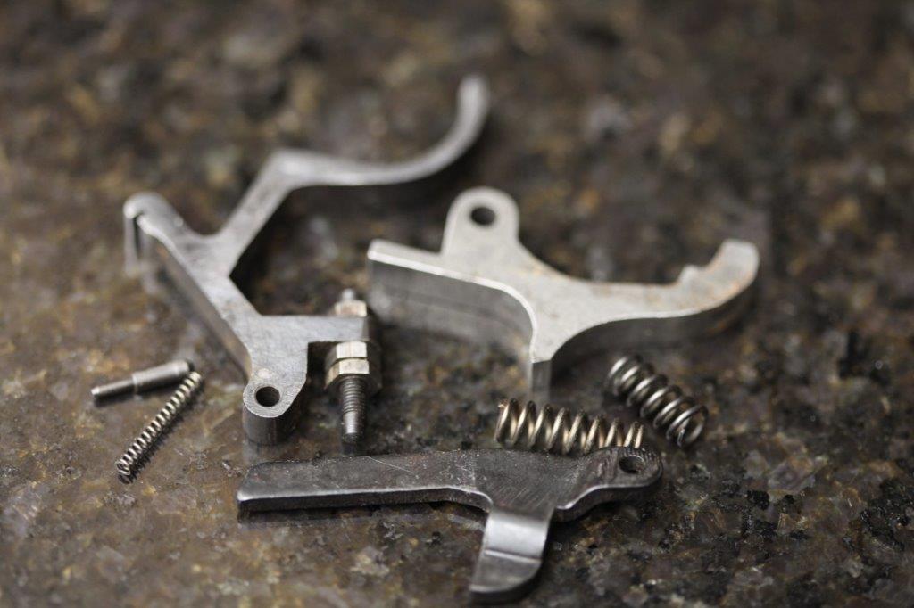 Photo of Winchester pre 64 Model 70 - Trigger - Sear + Bolt Stop 