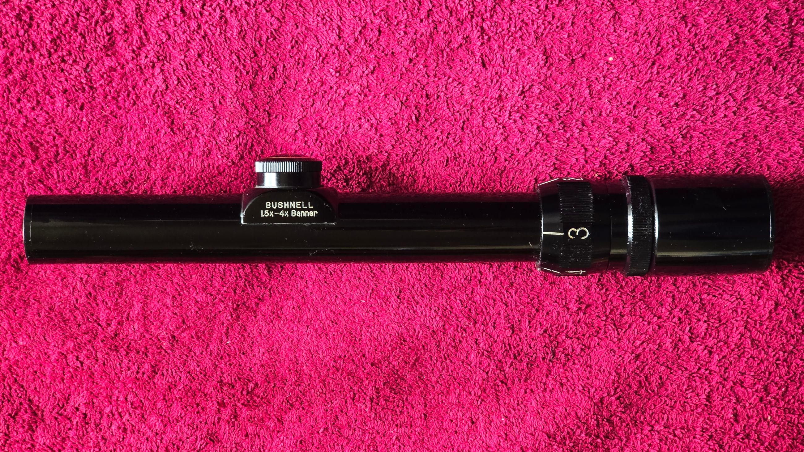 Photo of BUSHNELL JAPAN BANNER 1.5X-4X VINTAGE RIFLE SCOPE