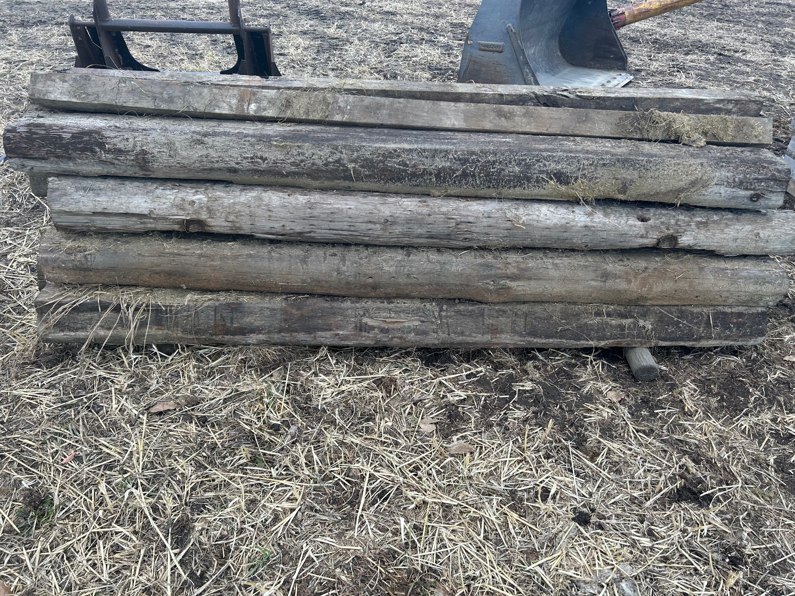 Photo of Railway ties 