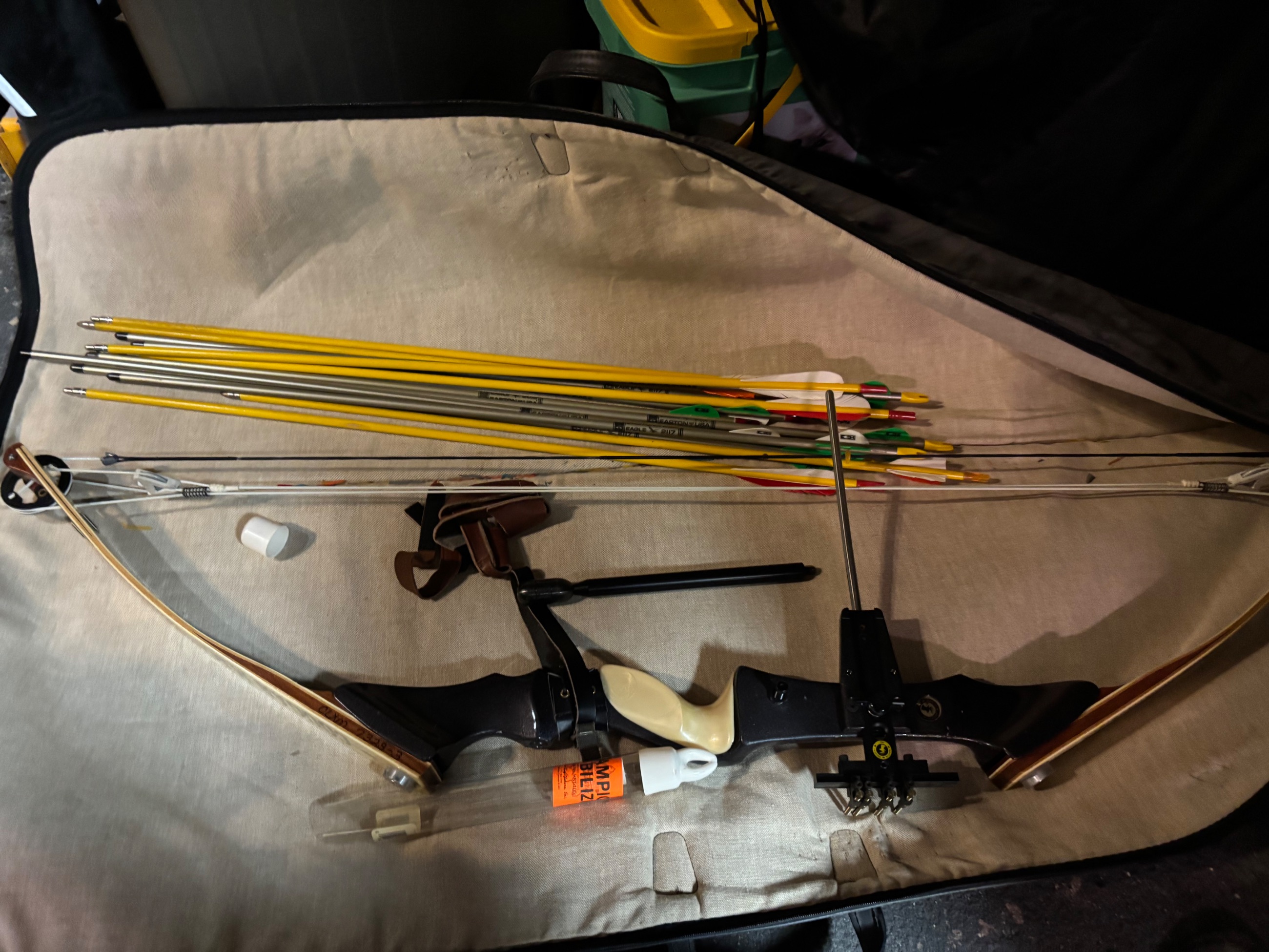 Photo of Martin archery compound 