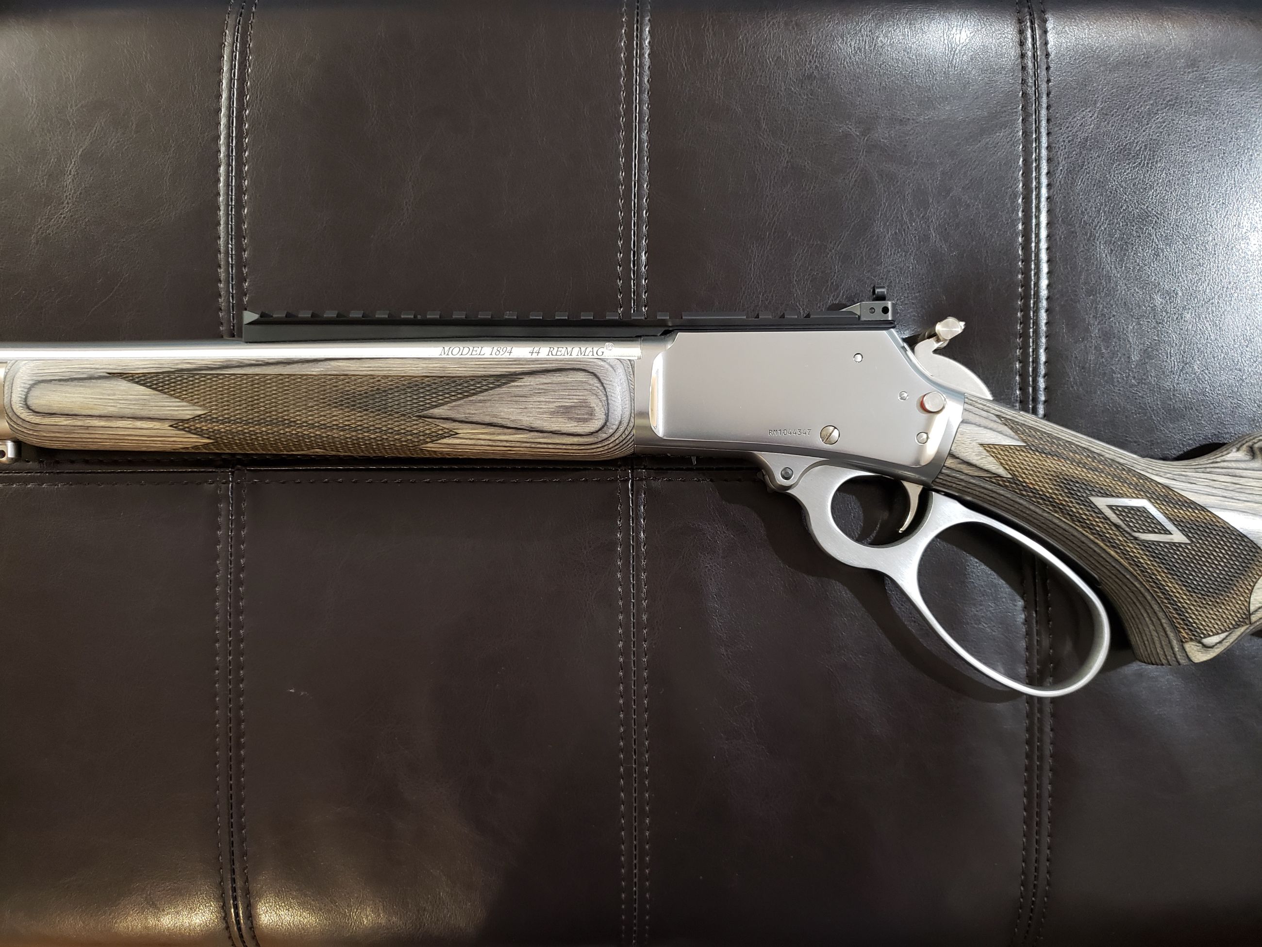 Photo of *Ruger* Marlin Model 1894 SBL (Stainless / Laminate) .44 Rem. Mag. / .44 Spl. Lever-Action Rifle