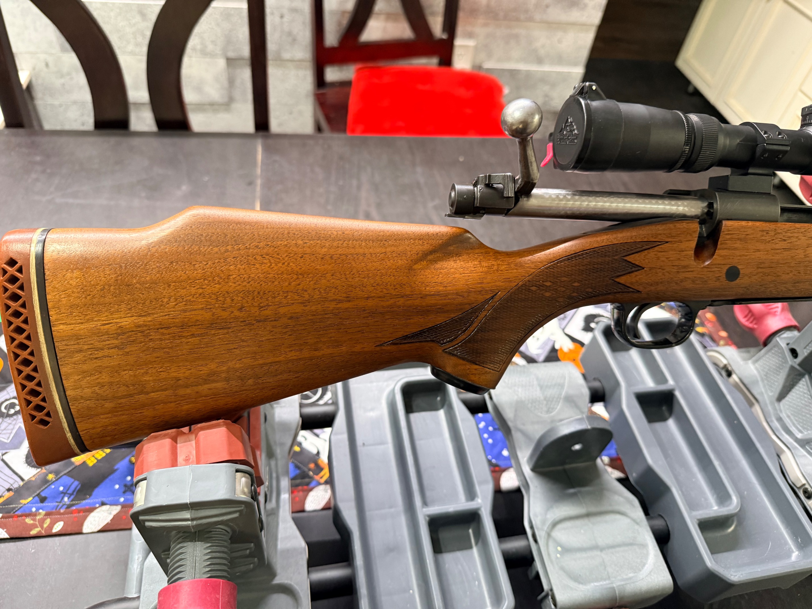 Winchester 70 in 270 Winchester - 4 - 1762210675566_IMG_0982