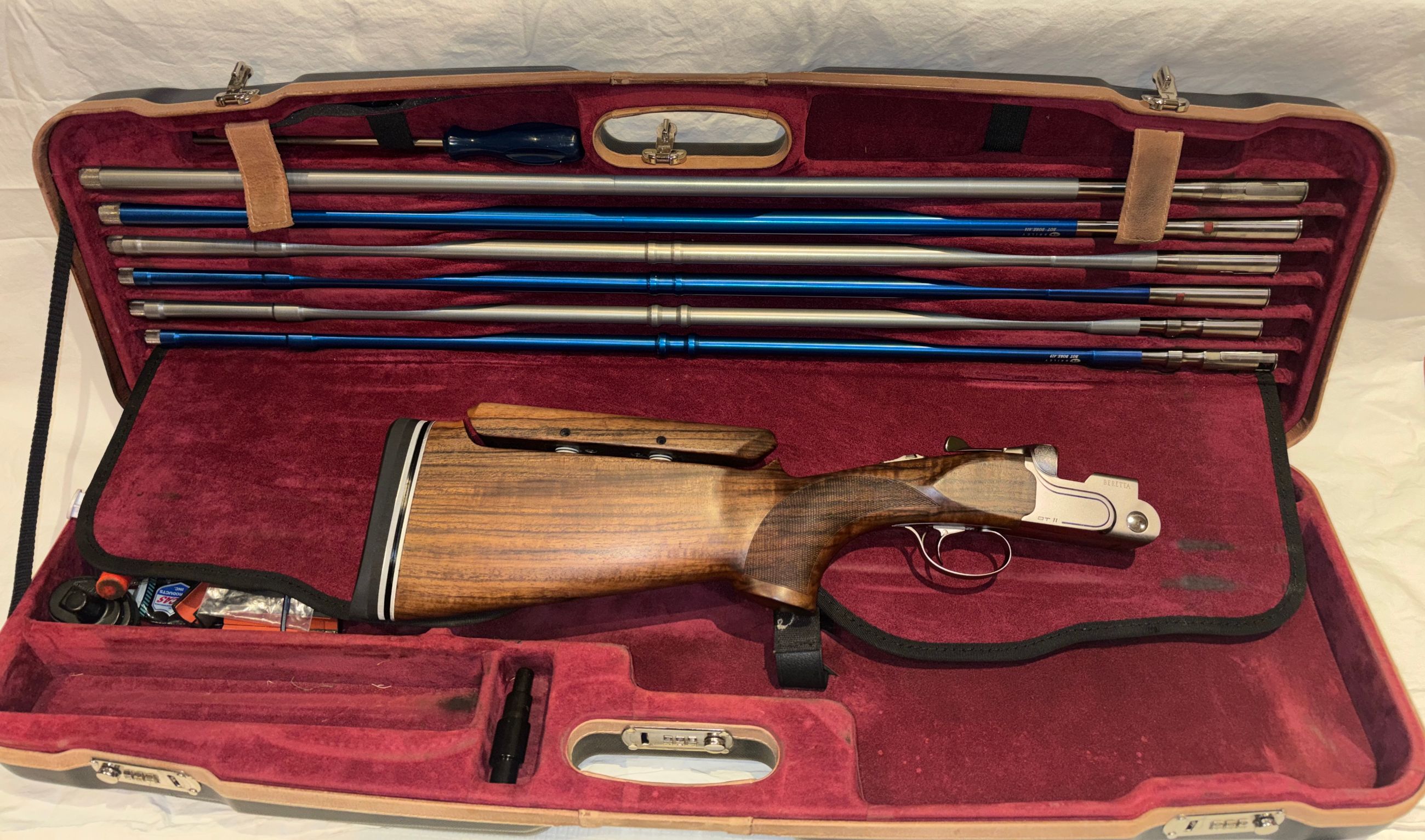 Beretta DT11 ACS 32"bbl + Briley Sub Gauge Tubes  - 3 - 1762723953392_dt11-1