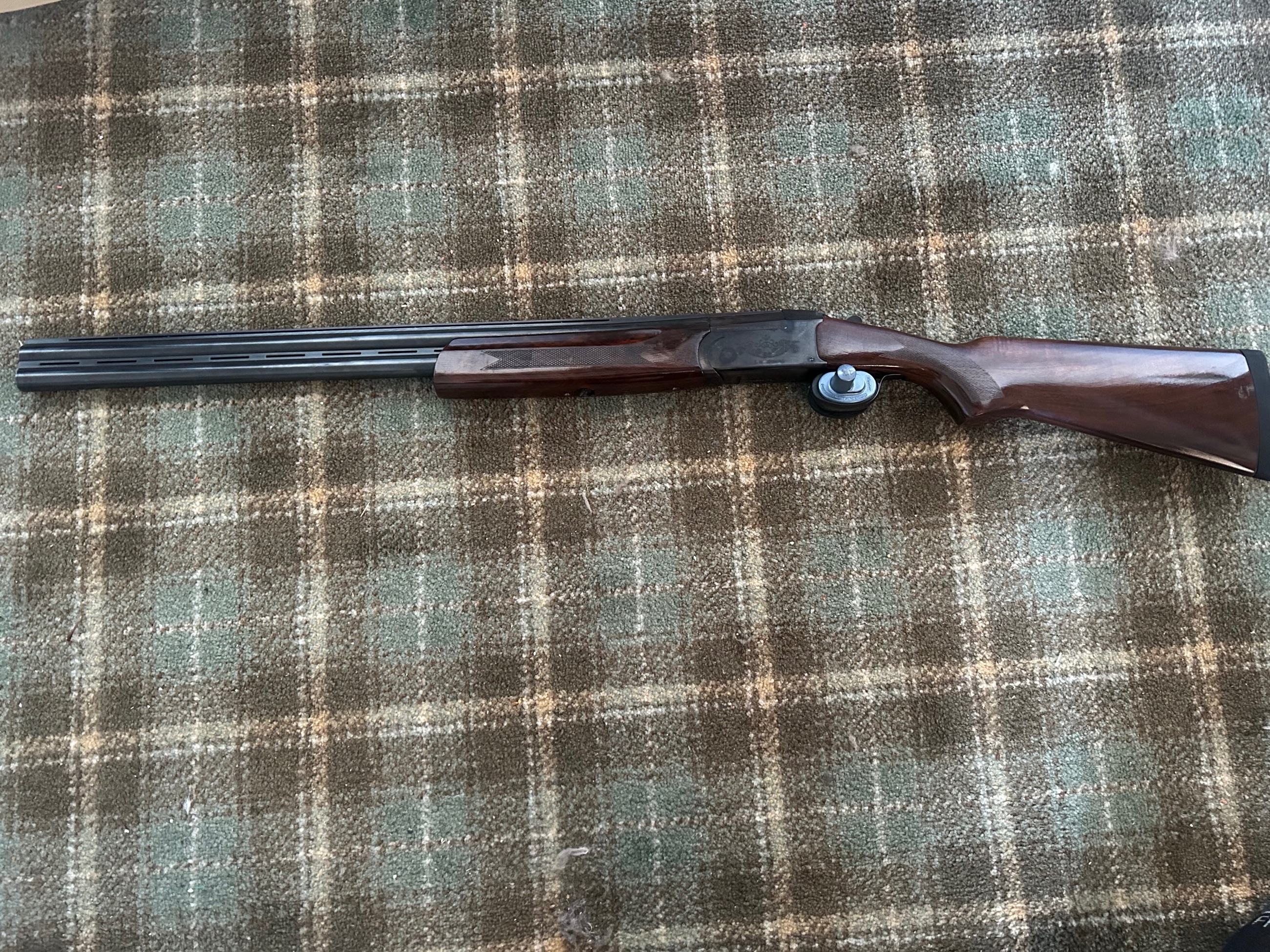 Photo of 12 gauge shotgun 