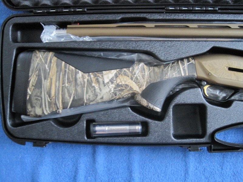 Browning Maxus II Wicked Wing Max-7 12 ga. Shotgun.  - 3 - 1763387458732_IMG_8114_800x600