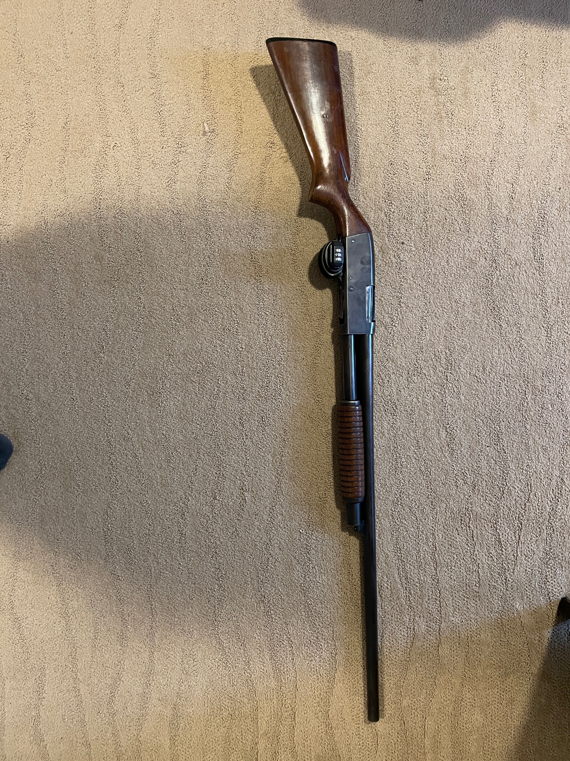 Photo of Steven’s 12g pump action shotgun